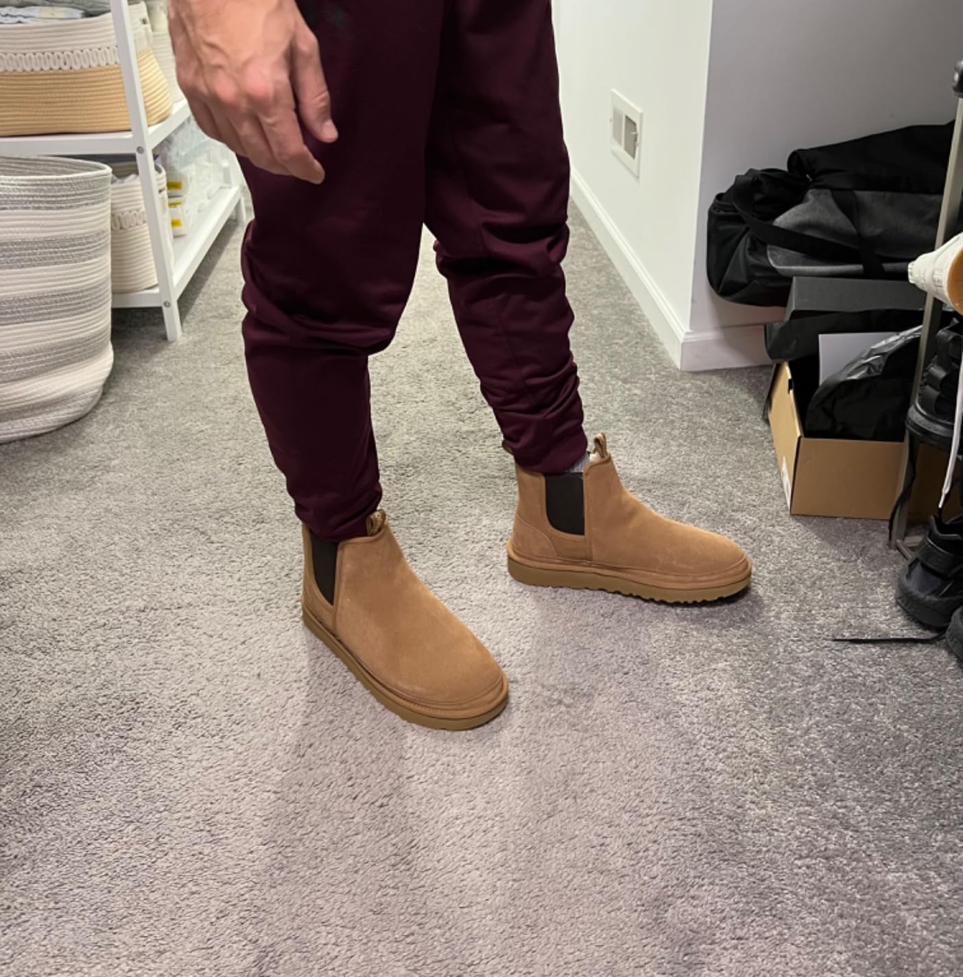 UGG Neumel Chelsea Mens Boot customer photo 1