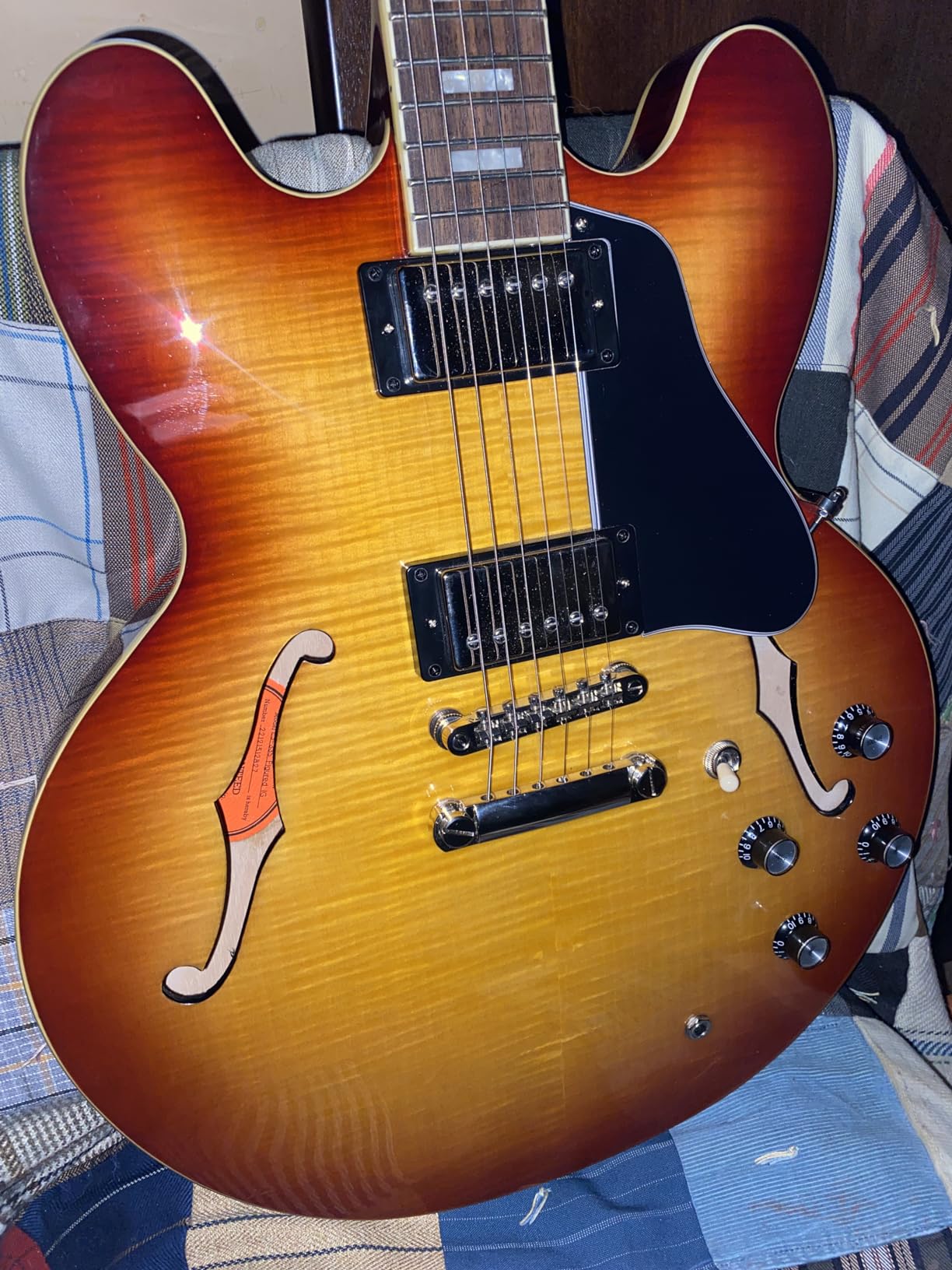 Epiphone ES-335 Figured Top Semi Hollowbody Electric Guitar, Raspberry Tea Burst customer photo 3