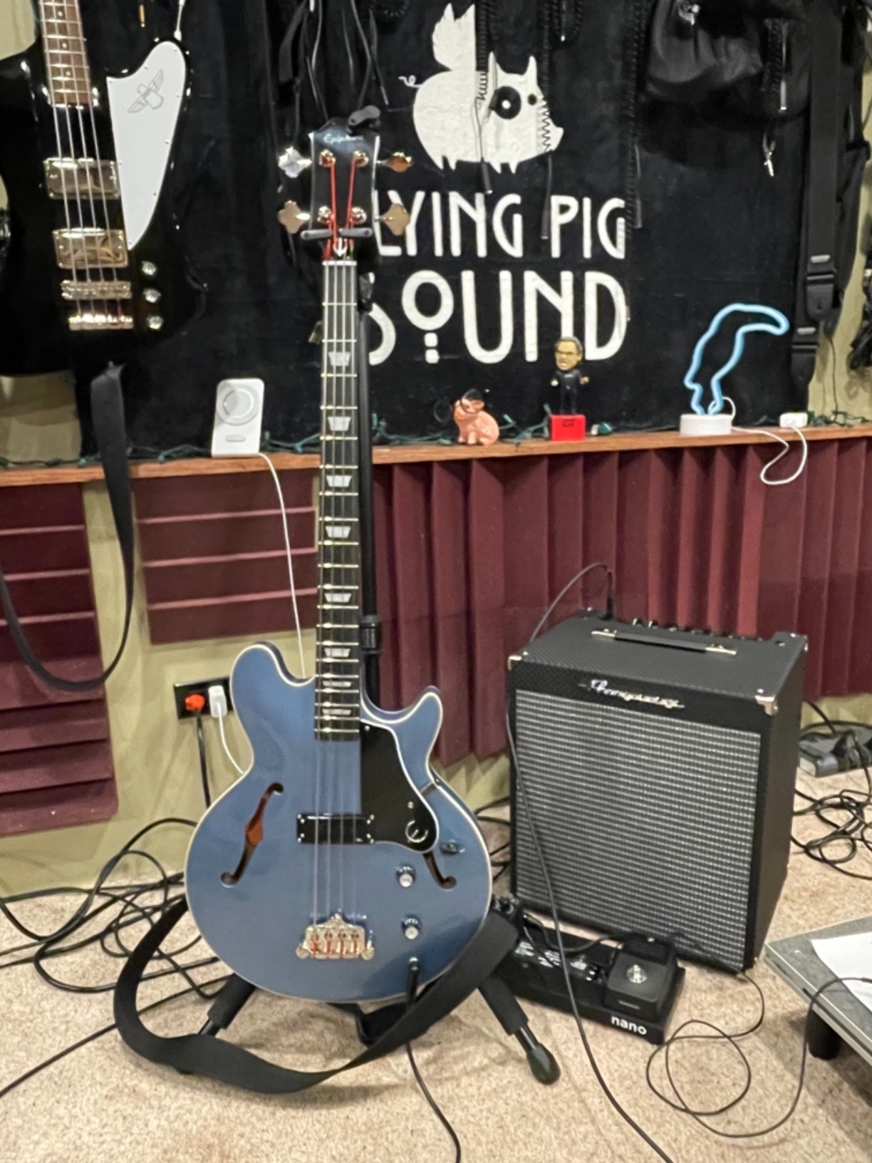 Ampeg Rocket Bass RB210 Bass Combo 2x10in 500 Watts customer photo 2