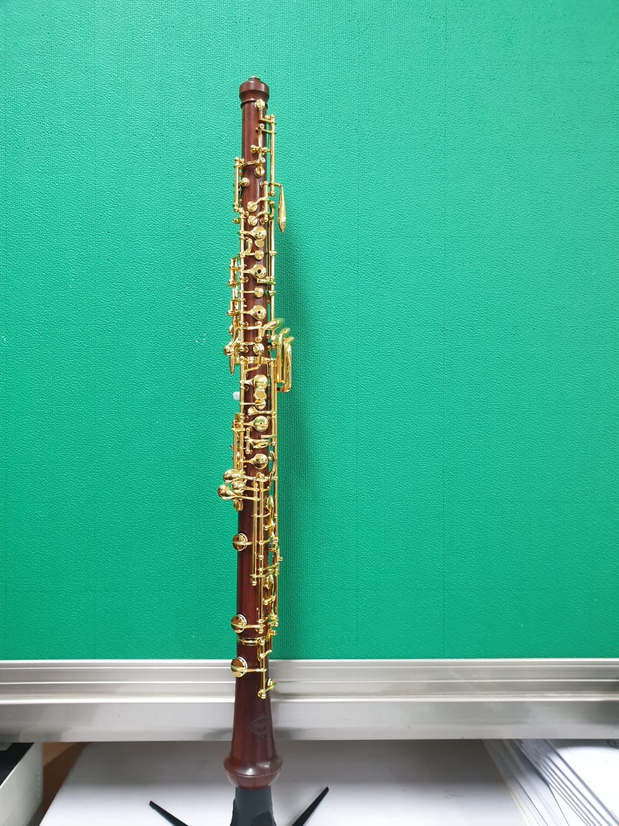 Rochix Oboe Beginner Student Level SH15 Composite Wood Body Silver Plated Semi Automatic C Tone with 1 Reeds, 1 Cleaning Cloth, 1 Oboe Swab, 1 Thumb Rest, 1 Case and More customer photo 1
