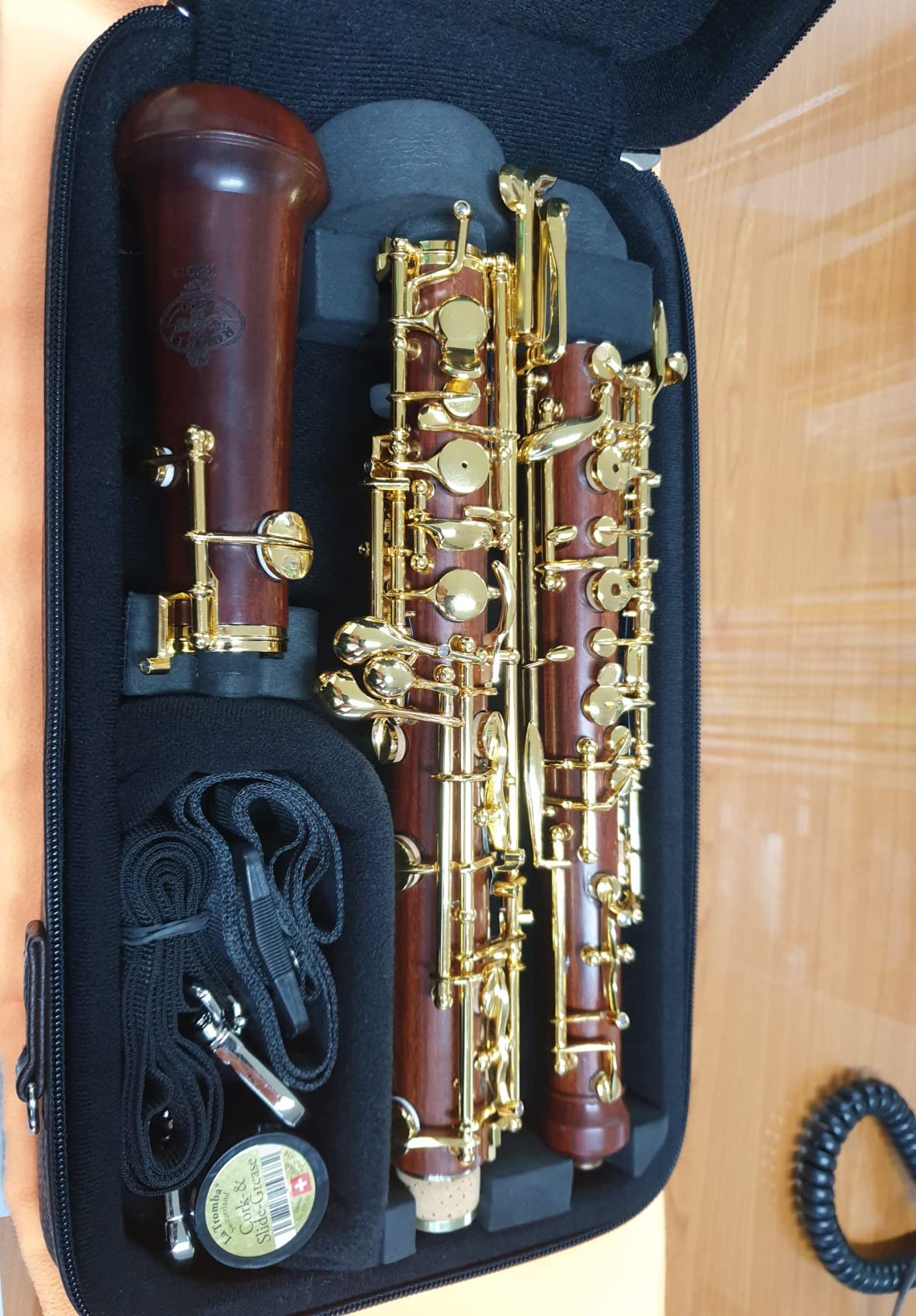 Rochix Oboe Beginner Student Level SH15 Composite Wood Body Silver Plated Semi Automatic C Tone with 1 Reeds, 1 Cleaning Cloth, 1 Oboe Swab, 1 Thumb Rest, 1 Case and More customer photo 2