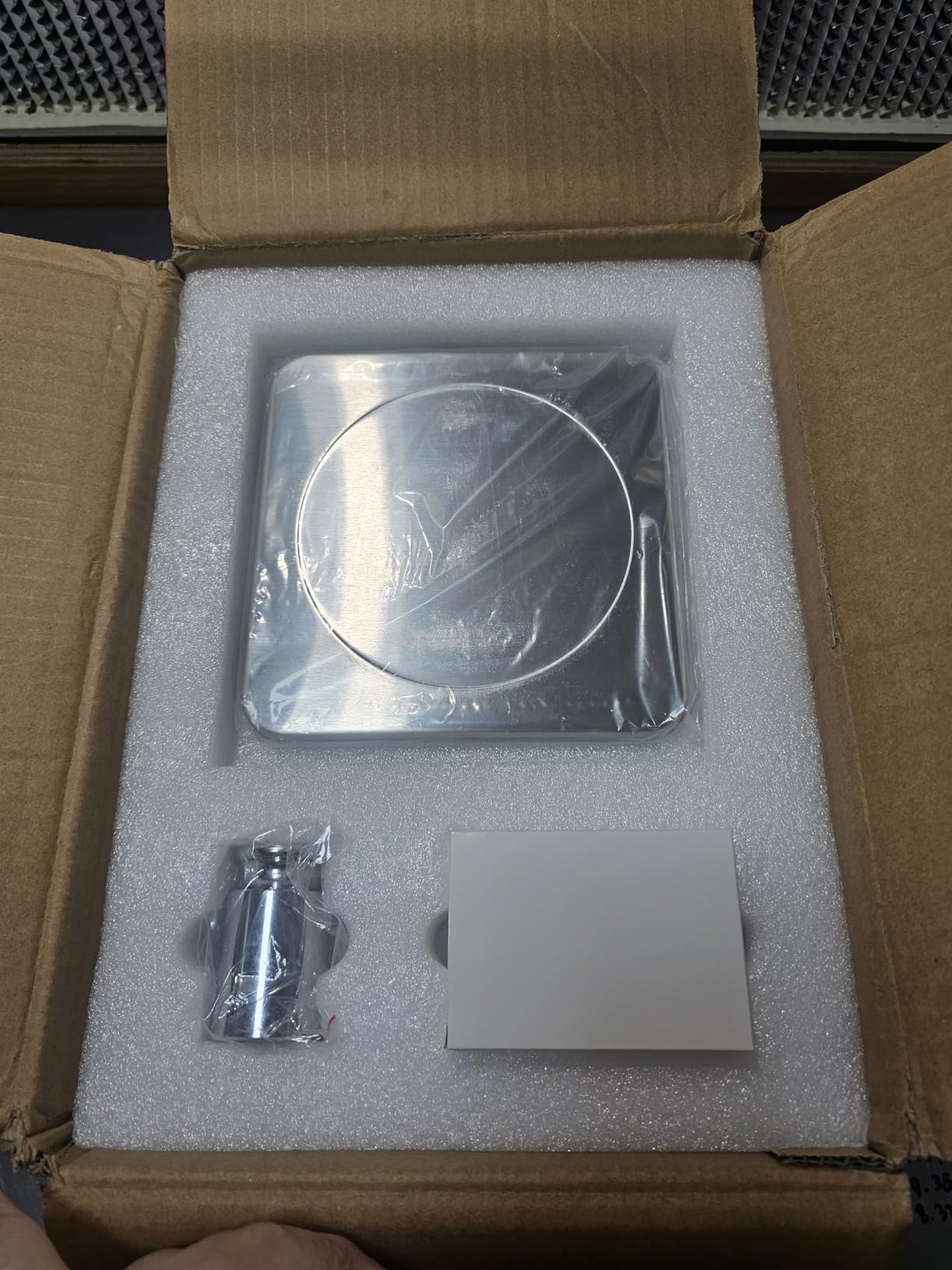 Lab Scale 5000gx0.01g High Precision Scientific Electronic Digital Laboratory Lab Weight Analytical Balance Scale .01g Accuracy Jewelry Pharmacy Chemistry Industrial Calibrated Gram Scale customer photo 1