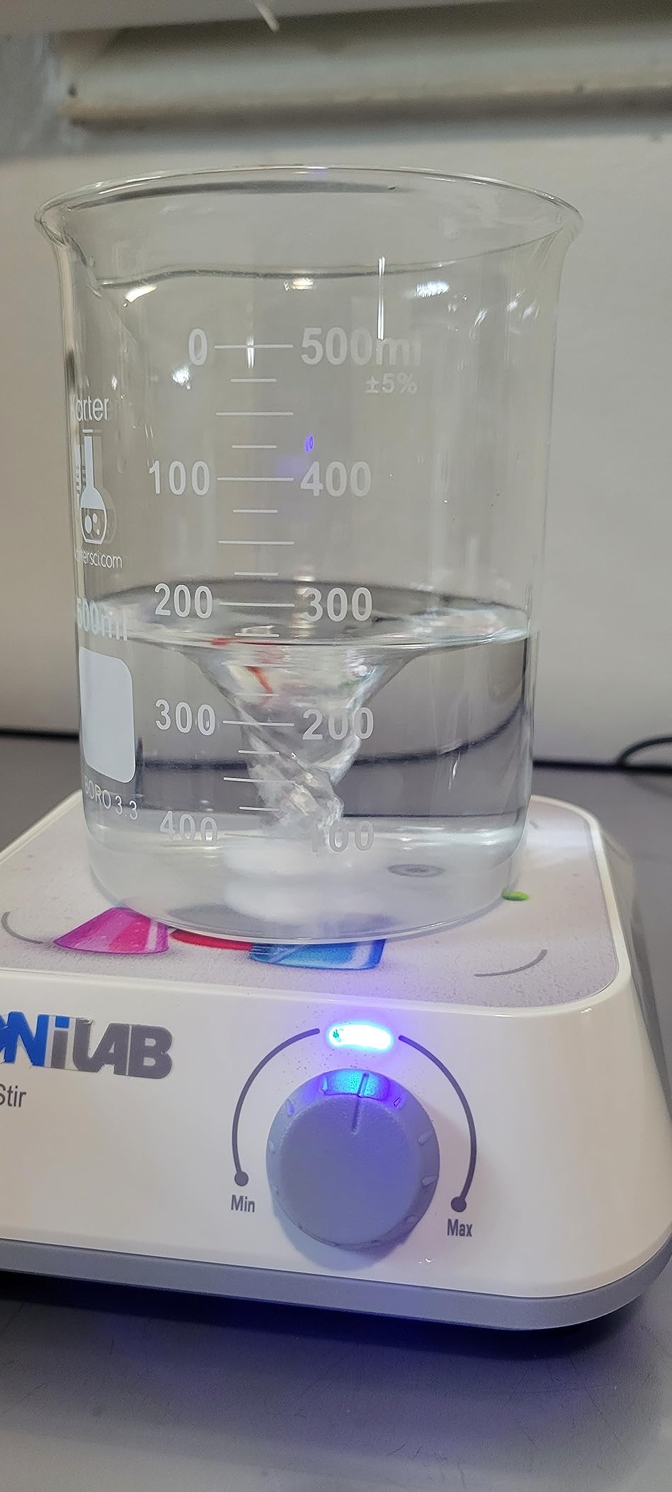 ONiLAB Magnetic Stirrer with 4PCS Stir Bars, Magnetic Mixer with Stirring Capacity 3000ml (No Heating) customer photo 1