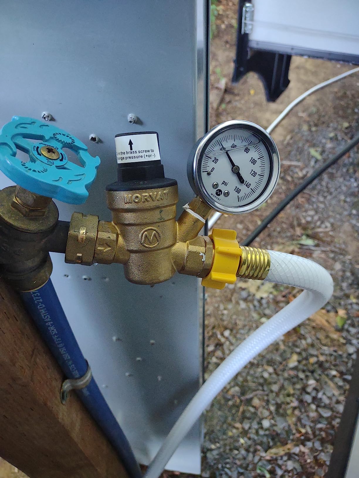 Morvat Premium Lead-Free Nickel Plated Brass RV Water Pressure Regulator Adjustable Valve with Oil Filled Gauge for Camper, Includes Screwdriver, Roll Of Teflon Tape & 2 Extra Rubber Washers customer photo 2