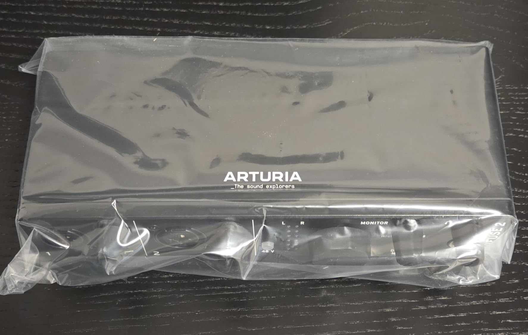 Arturia MiniFuse 2 - Compact USB Audio & MIDI Interface with Creative Software for Recording, Production, Podcasting, Guitar customer photo 1