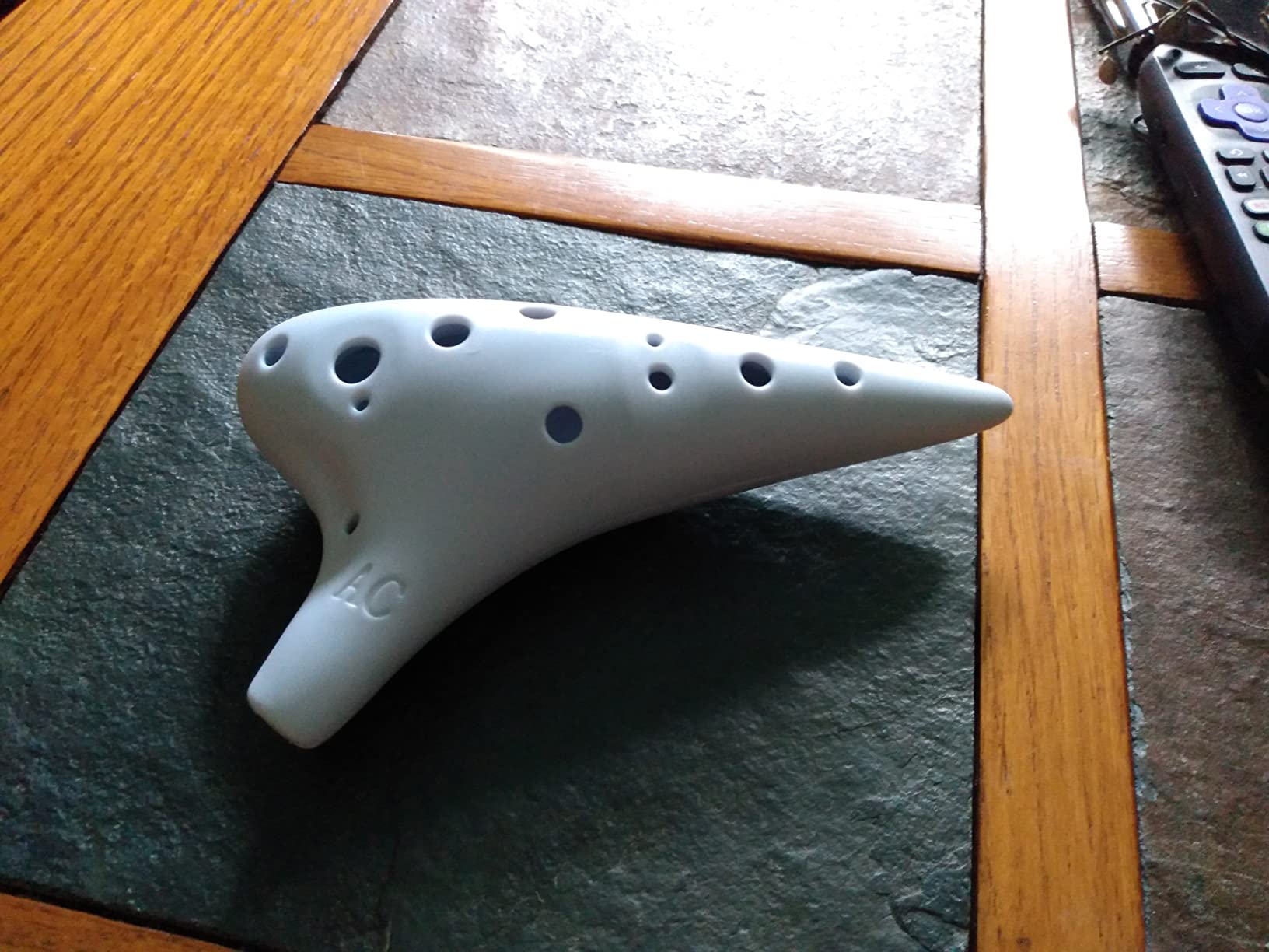 Aestivate 12-Hole Plastic Ocarina - Alto C, Easy to Play, Pointed (White) customer photo 1