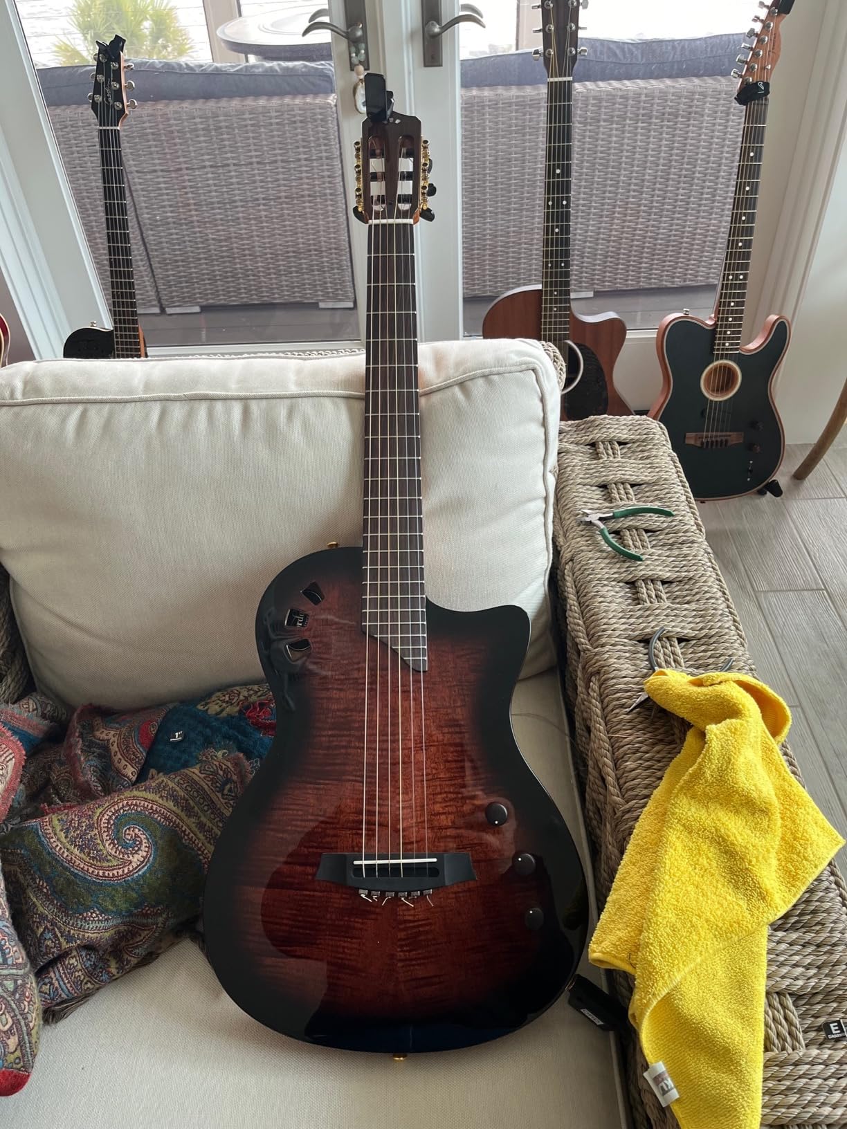 Cordoba Stage Thinbody Nylon A/E Edge Burst customer photo 1
