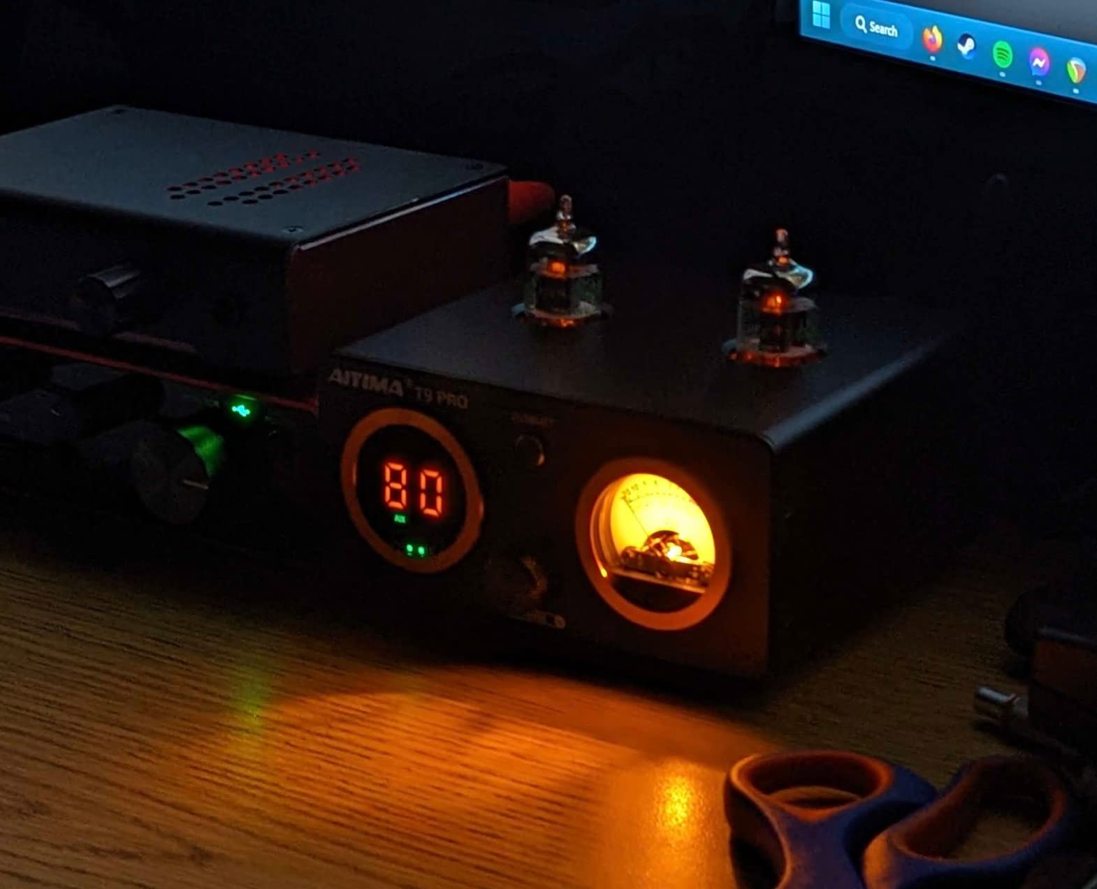 AIYIMA T9 PRO 200W Bluetooth Amplifier HiFi Digital Class D Power Amp 2.0/2.1 Channel Vacuum Tube DAC Amp with VU Meter & Bass Treble Bluetooth 5.2 Coaxial Optical PC-USB inputs customer photo 1
