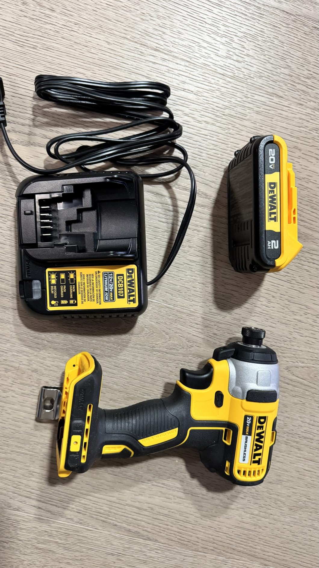 DEWALT 20V MAX Impact Driver, 1/4 Inch, Battery and Charger Included (DCF787D1) customer photo 1