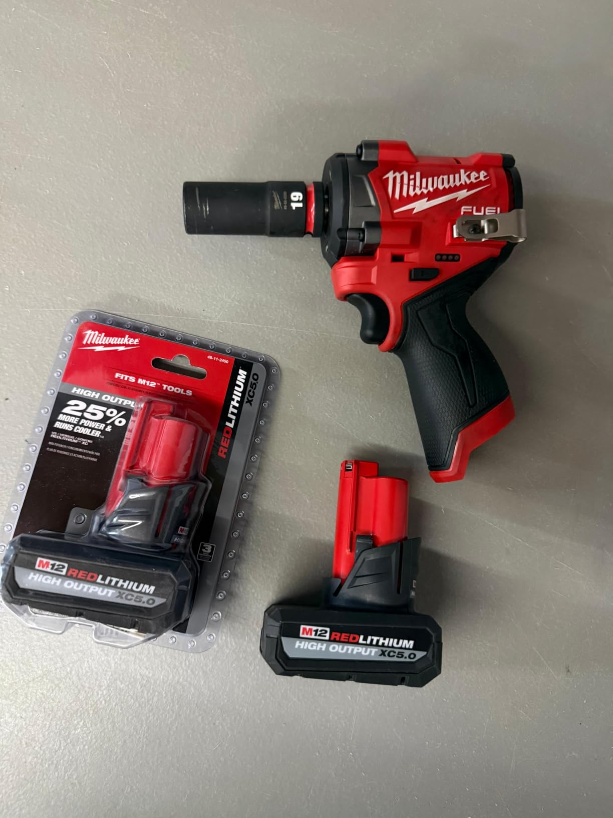 Milwaukee 48-11-2450 12V Lithium-Ion High Output 5Ah Battery 2 Pack customer photo 2