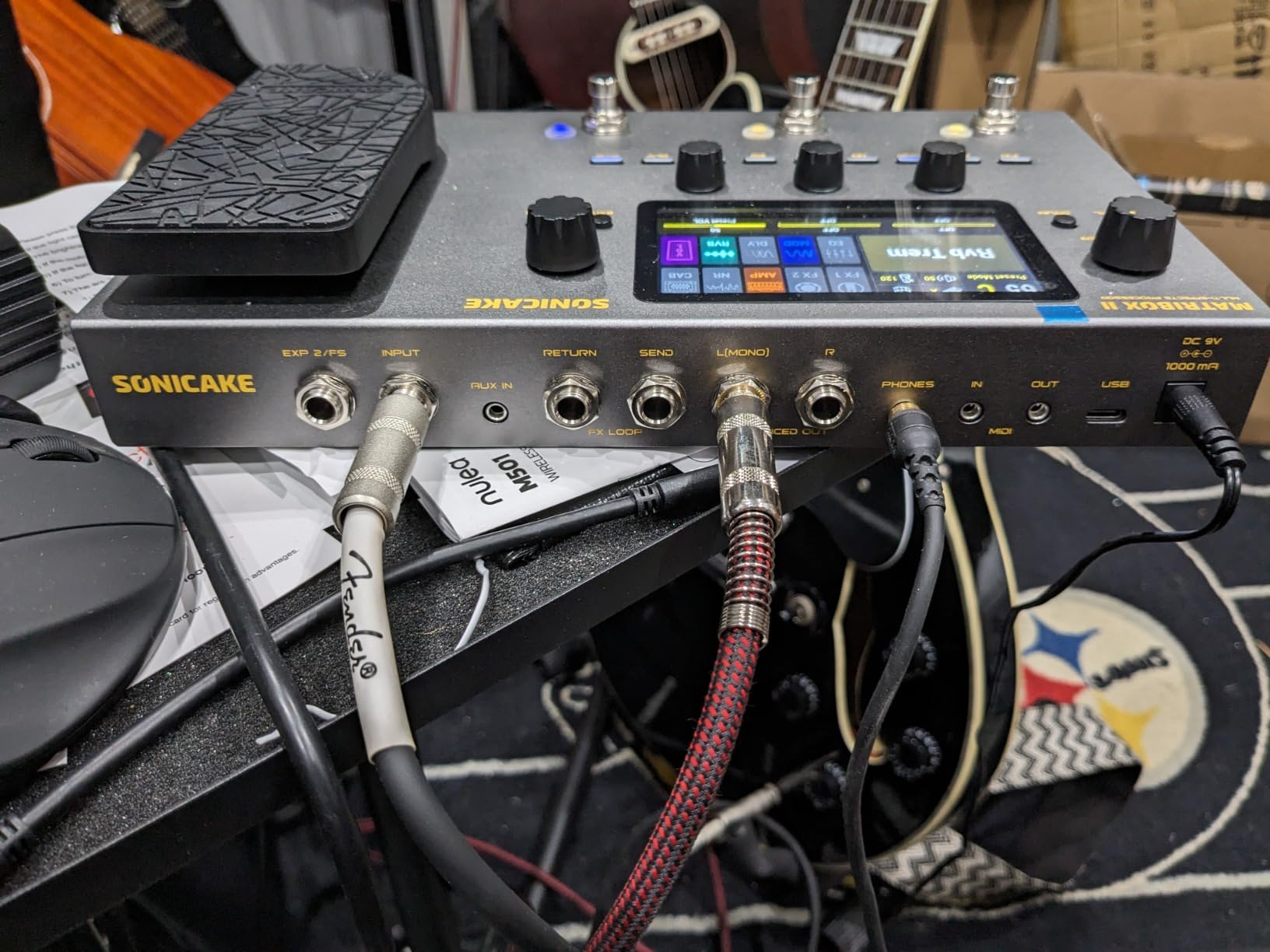SONICAKE Matribox II - Multi Effects Processor with Expression Pedal, 200+ Built-in Guitar/Bass/Acoustic Effects, Amp Modeling, IR Cabinets Simulation, FX Loop, MIDI customer photo 1