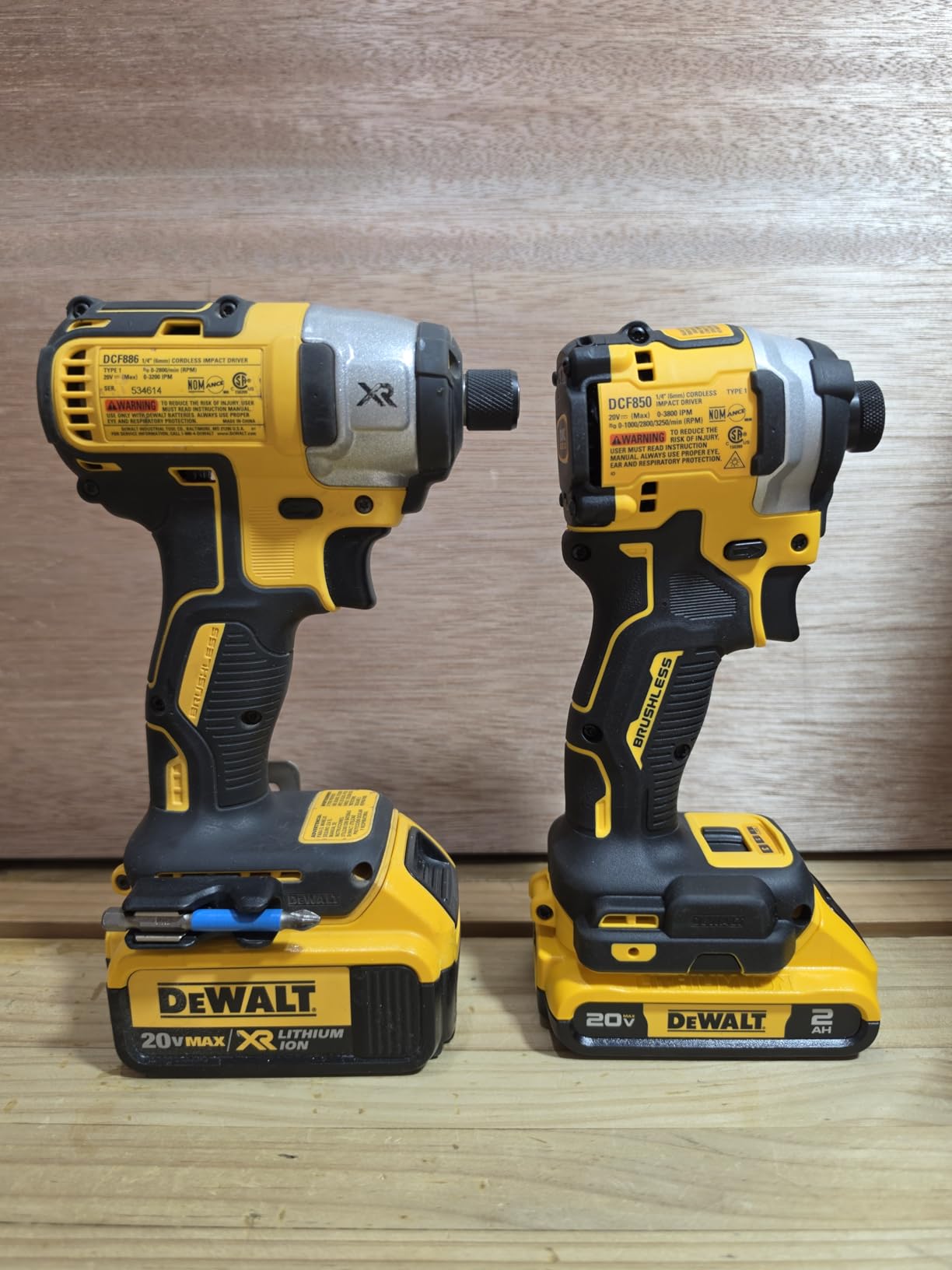 DCF850B 20V Cordless Brushless Compact 1/4'' Impact Driver (Tool Only) (DCF850B-NBX) customer photo 2