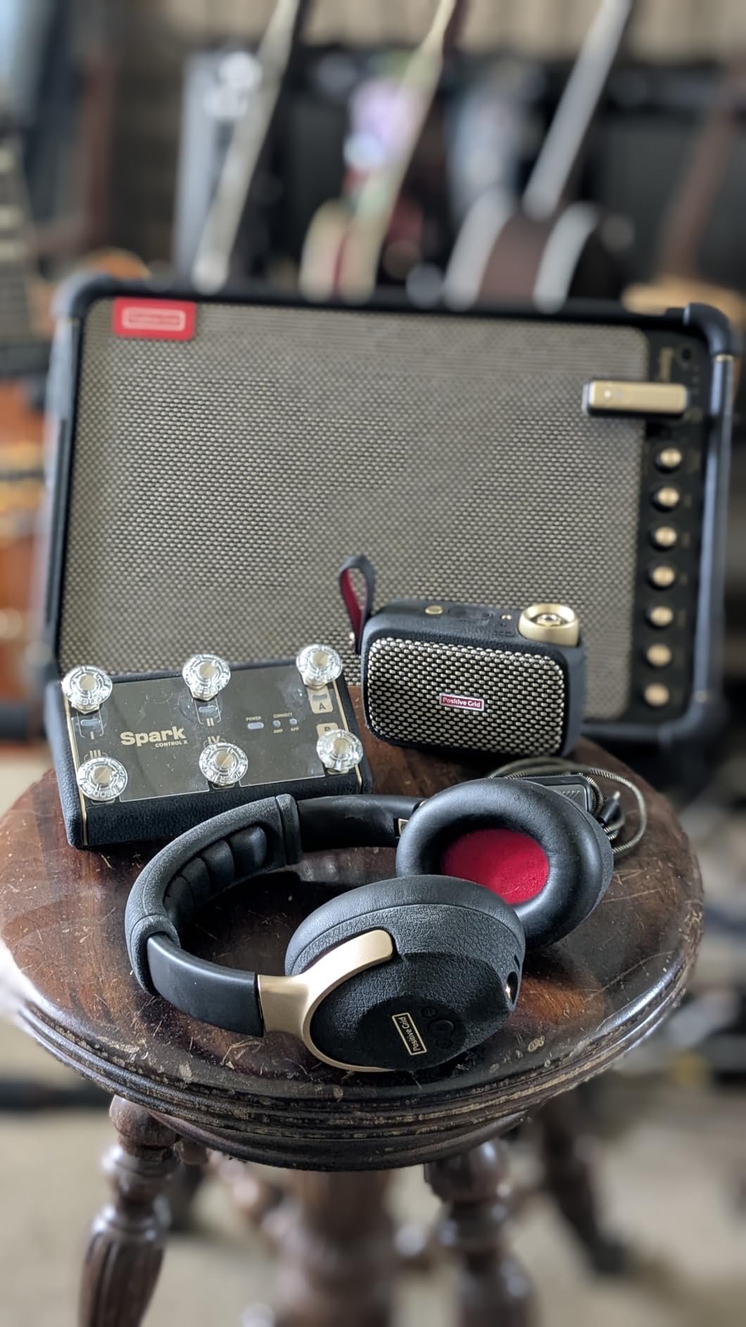 Positive Grid Spark Live Smart Guitar Amp, Multi-Channel PA System & Bluetooth Speaker All-in-One for Guitar, Bass, Vocals, Keyboards and More customer photo 1