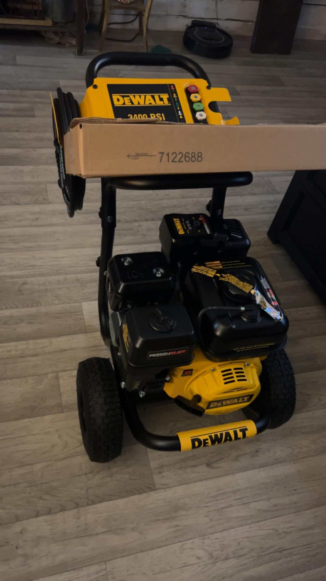DeWalt DXPW3400PRNB-S PressuReady 3400 PSI Gas Pressure Washer with Quick Start Technology, 2.5 GPM Axial Cam Pump, 208cc Engine, Cold Water, Includes 25-Ft Hose, Nozzles, Spray Gun & Wand, 49-State customer photo 1