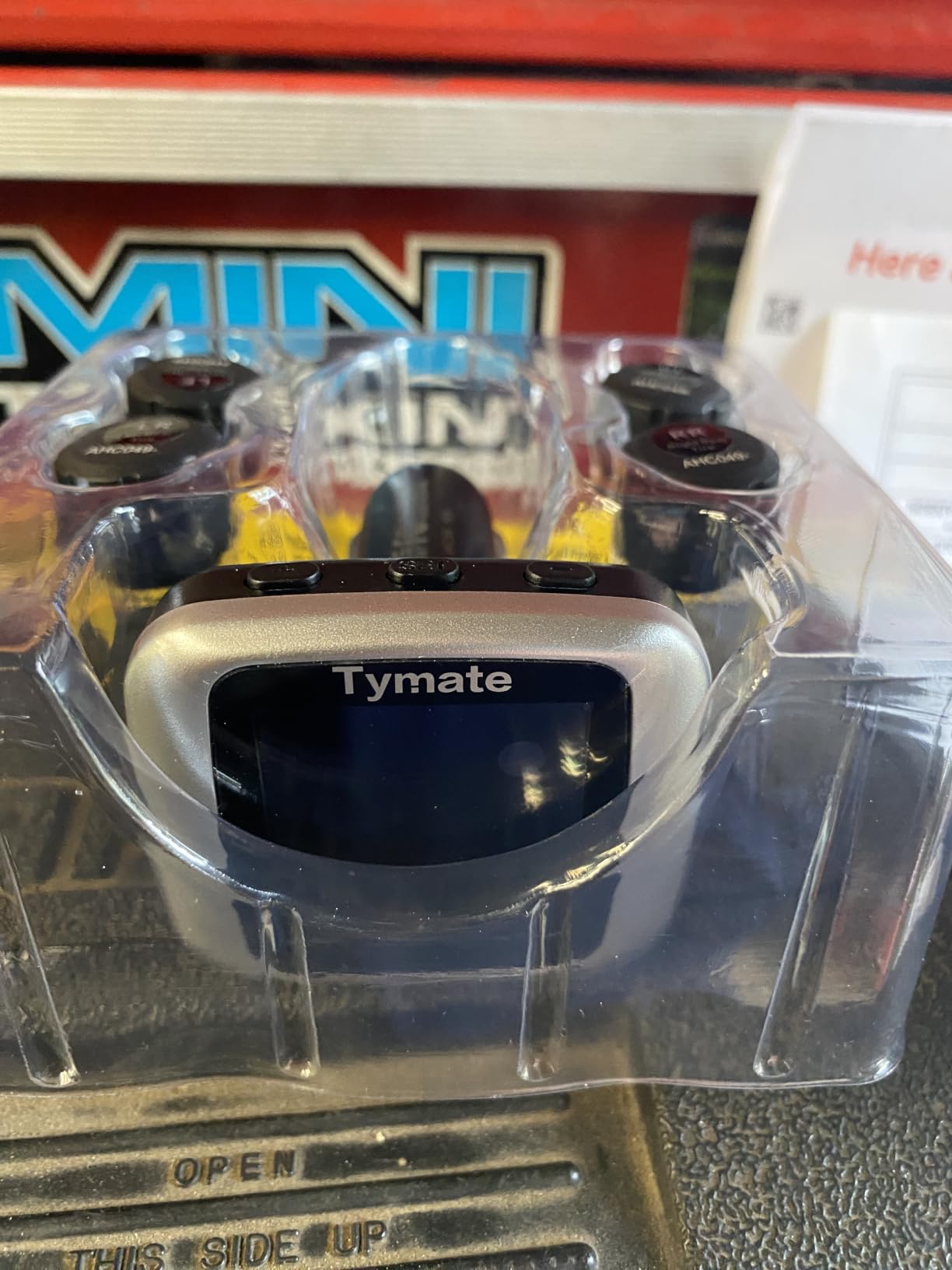 Tymate TM7 Tire Pressure Monitoring System, Wireless TPMS with 4 External Sensors & 6 Alarm Modes, Colorful Display, Real-time Tire Pressure Monitor System, Ideal for RV SUV MPV Truck Sedan(0-144 PSI) customer photo 2