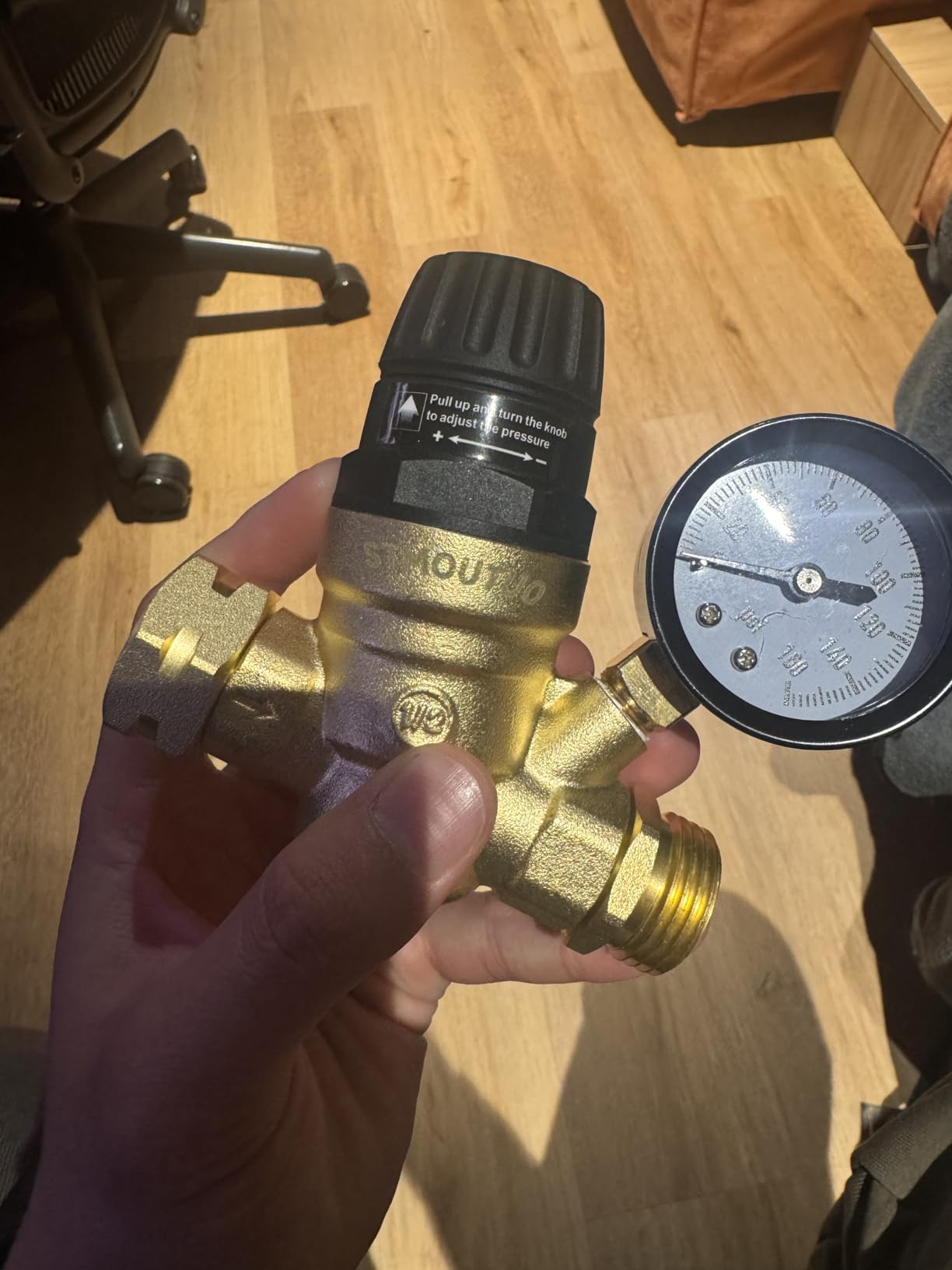 STMOUTUO RV Water Pressure Regulator for RV Camper. Brass Lead-Free Adjustable Camper Water Pressure Regulator with 0-160 PSI Gauge, Reducer Valve W Filter. customer photo 1