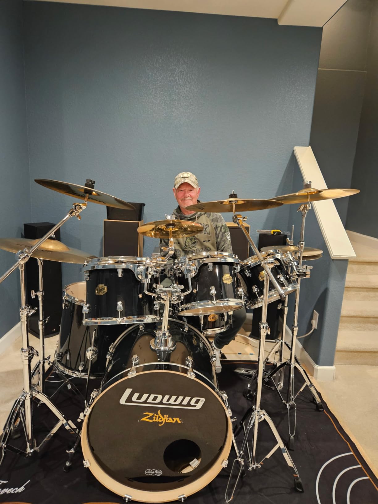 Invech 4 x 6 Ft Drum Rug with Non-Slip Grip Bottom, Soundproof Drum Floor Mat, Accessories Gift for Drummers (Black) customer photo 2