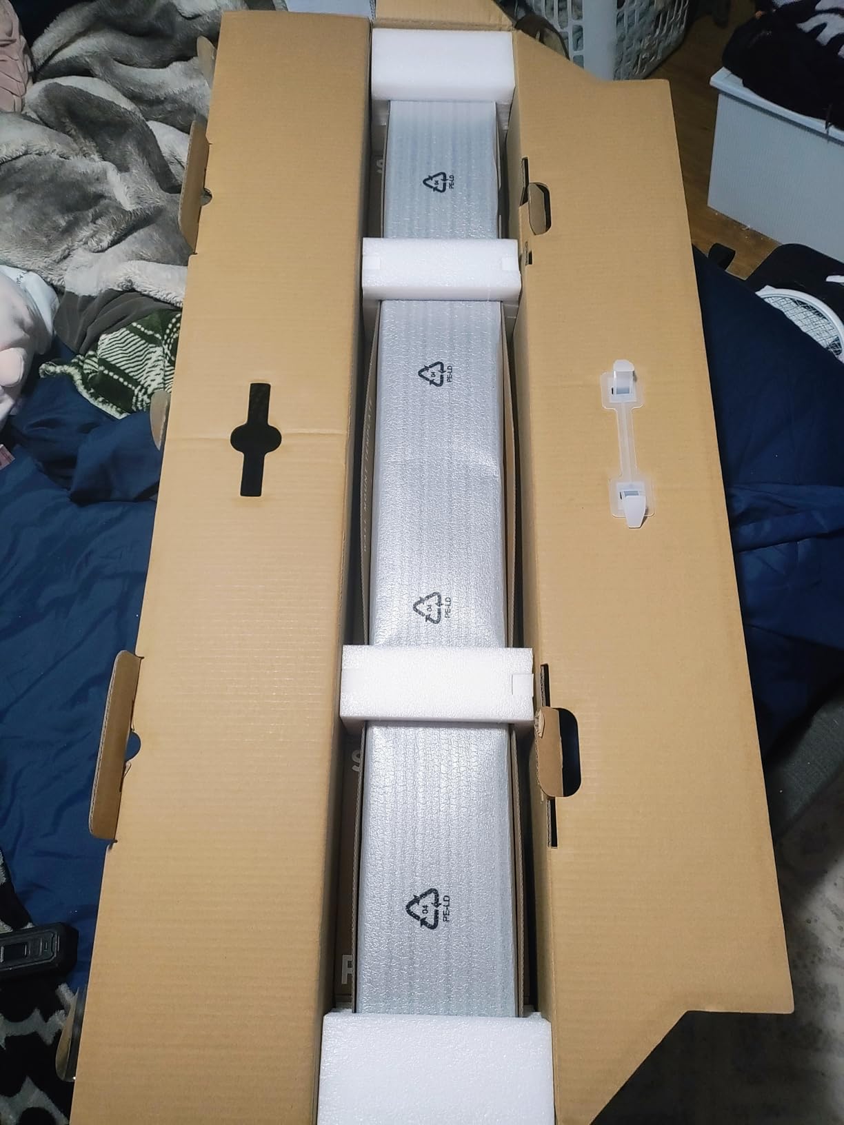 Klipsch Flexus CORE 100 2.1 Channel Powered by Onkyo Bluetooth Sound Bar with Dolby Atmos and Custom Tuned Bass - Black, 28 inch W customer photo 1