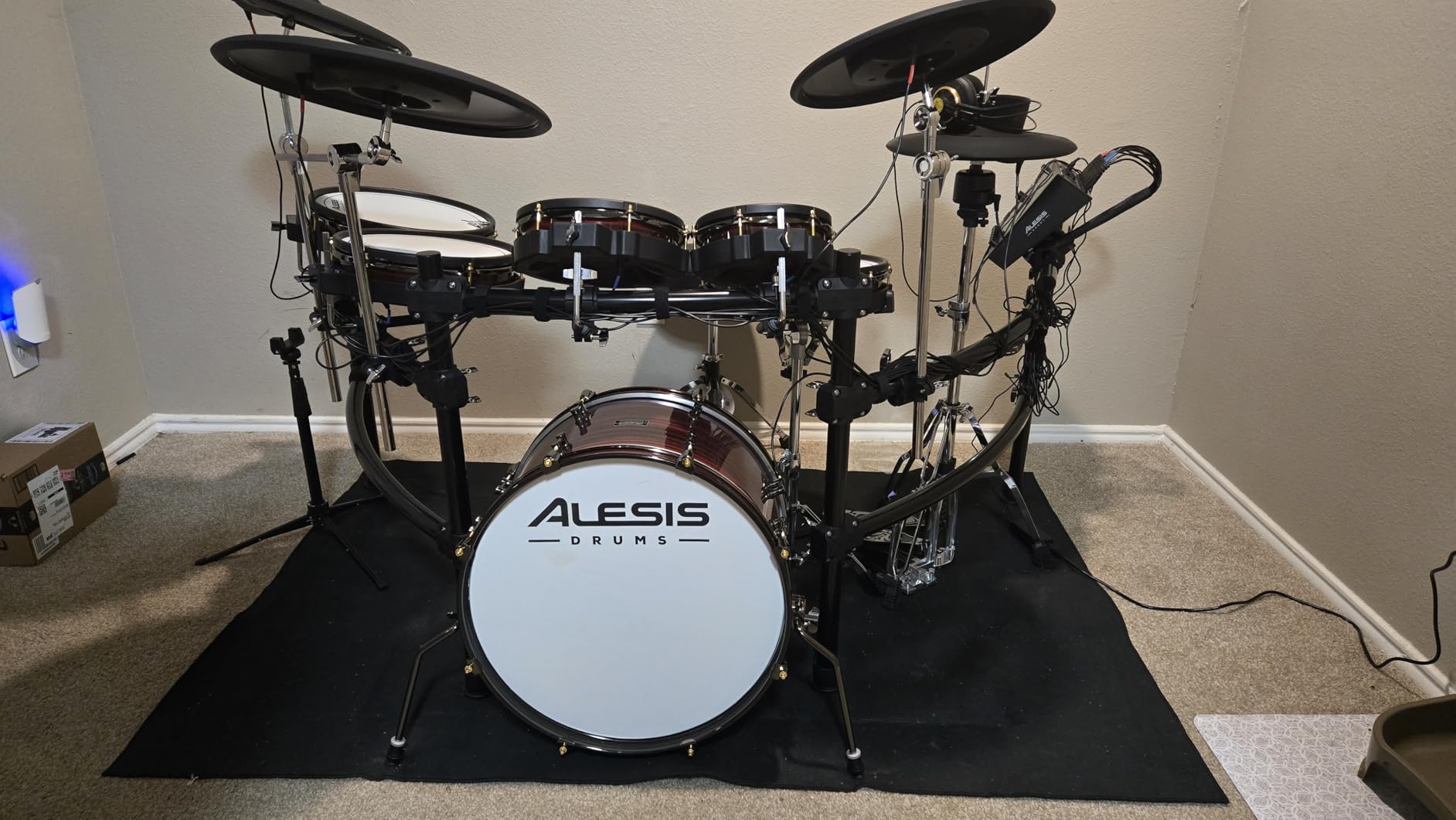 Drum Rug 4x5.2Ft, Drum Mat with Non-Slip Grip Bottom, Drum Mats and Rugs with Tightly Woven Fabric, Electric Drum Carpet, Soundproof Rug, Drum Accessories Gifts, Black customer photo 2