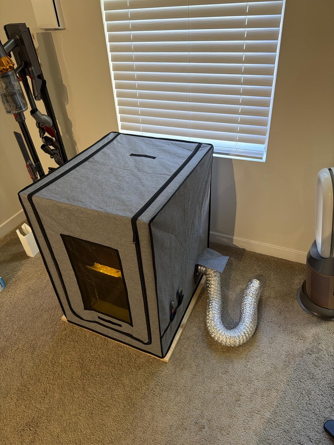 Multifunctional 3D Printer Enclosure w/Adjustable Ventilation Kit Eliminate Odors Tent Cover Compatible with Anycubic Photon Mono, Elegoo Saturn/Mars 3/4 & Creality Halot Series Resin 3D Printer customer photo 1