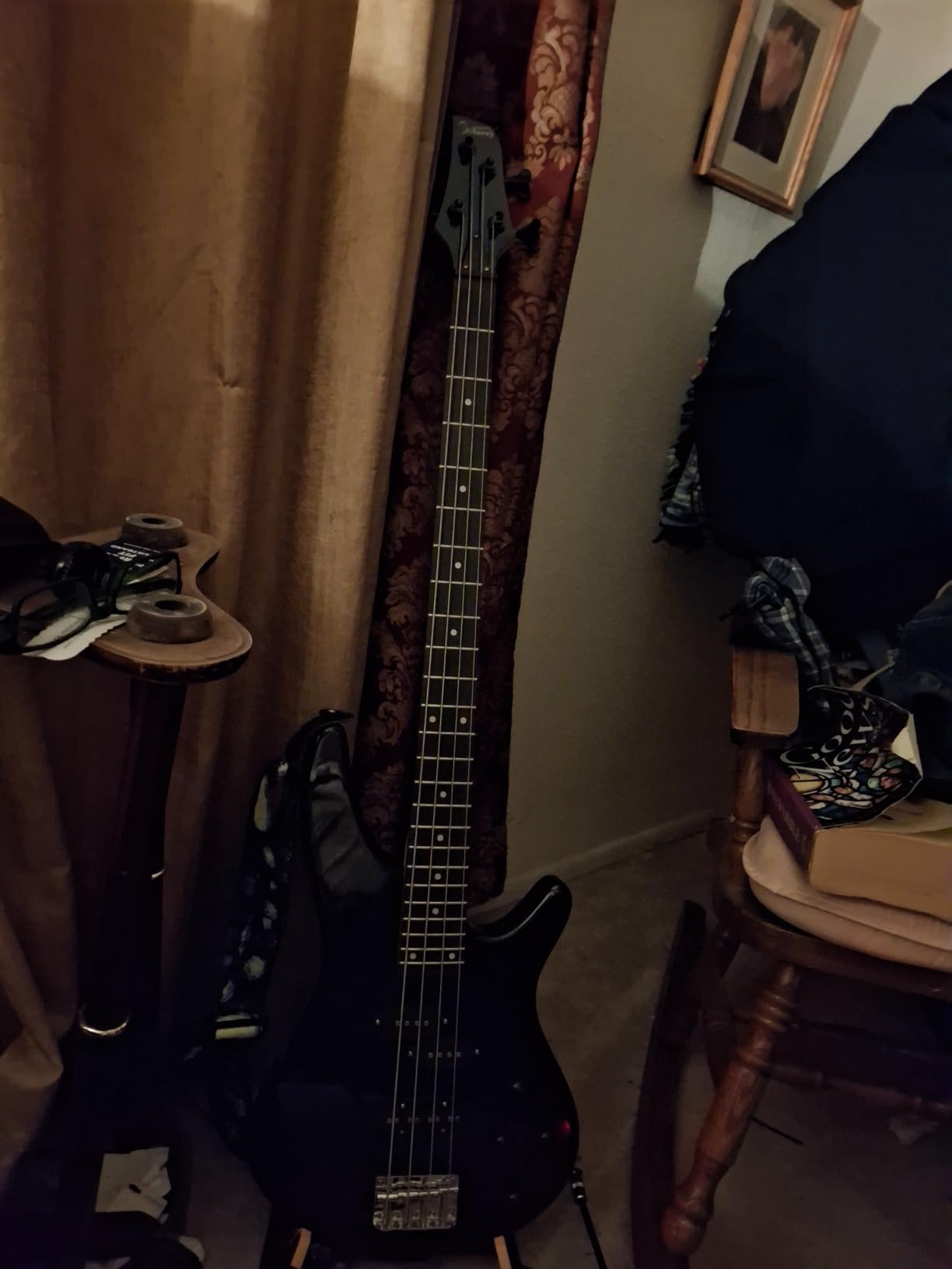 GLARRY 4 String Electric Bass Guitar Beginner Kit, GIB Series Full Size Solid Body Bass Guitar with 20W AMP, Gig Bag Backpack and Accessories (Dark Blue) customer photo 1
