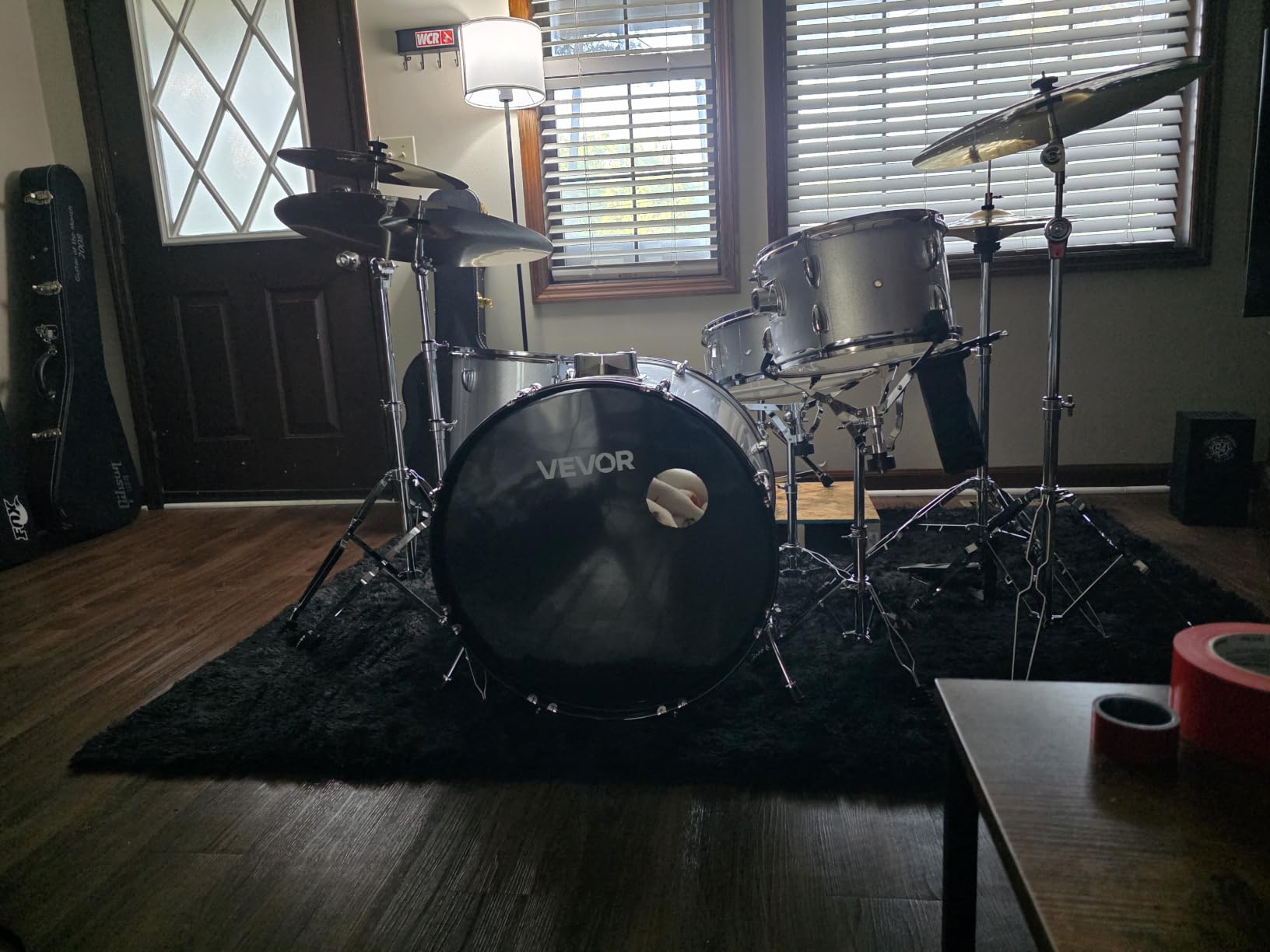 VEVOR Adult 5-Piece Drum Set, 22 Inches Complete Full Size Kit with Bass, Toms, Snare, Floor, Adjustable Throne, Stands, Cymbal, Hi-Hat Pedal and Drumsticks, Black customer photo 1