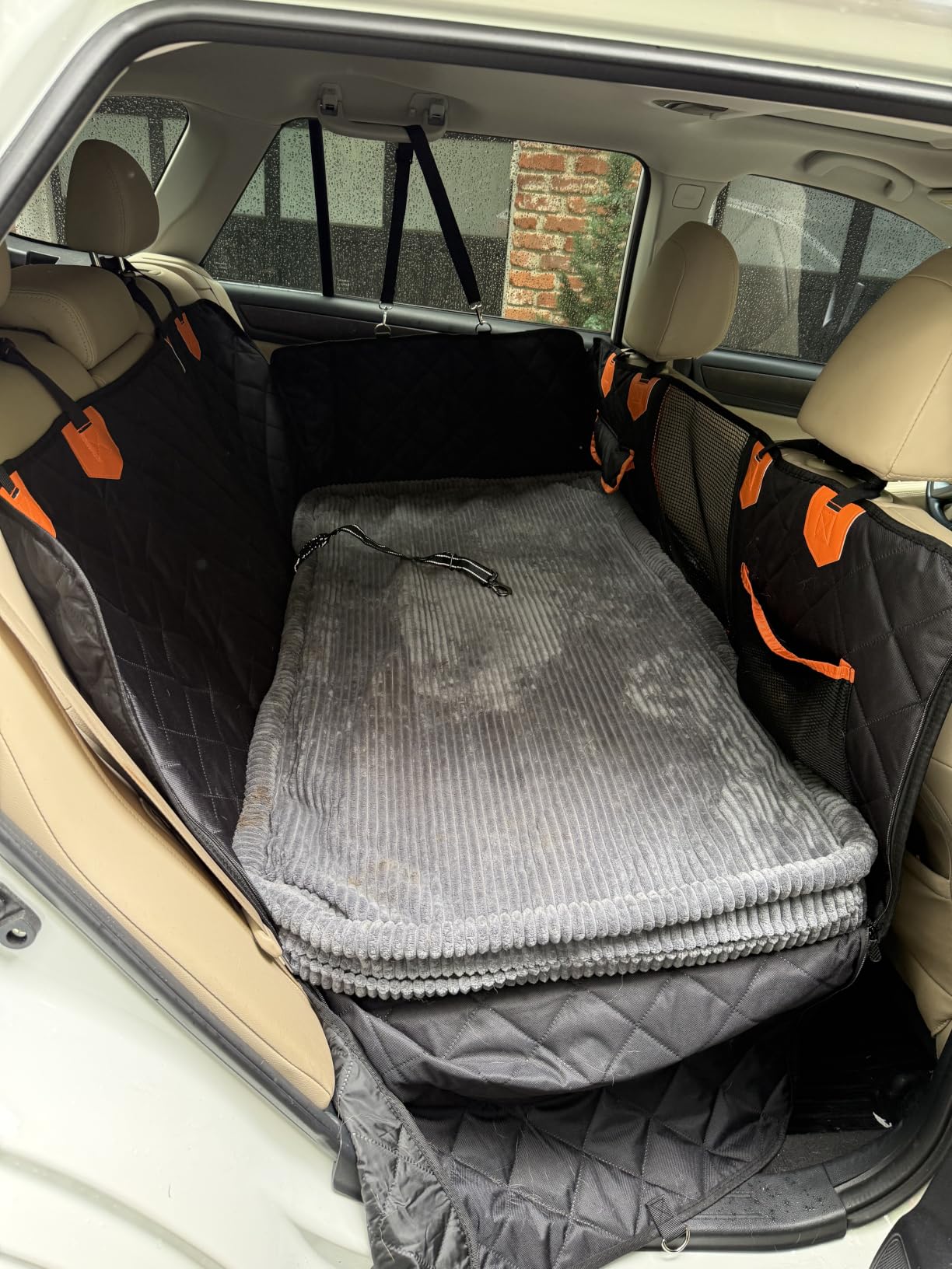 IJVAE Dog Seat Cover for Back Seat, Hard Bottom Back Seat Extender Holds 500 lbs, Waterproof & Nonslip Car Hammock for Large Pets, Comfortable Travel Seat Protector for SUV and Sedan customer photo 2