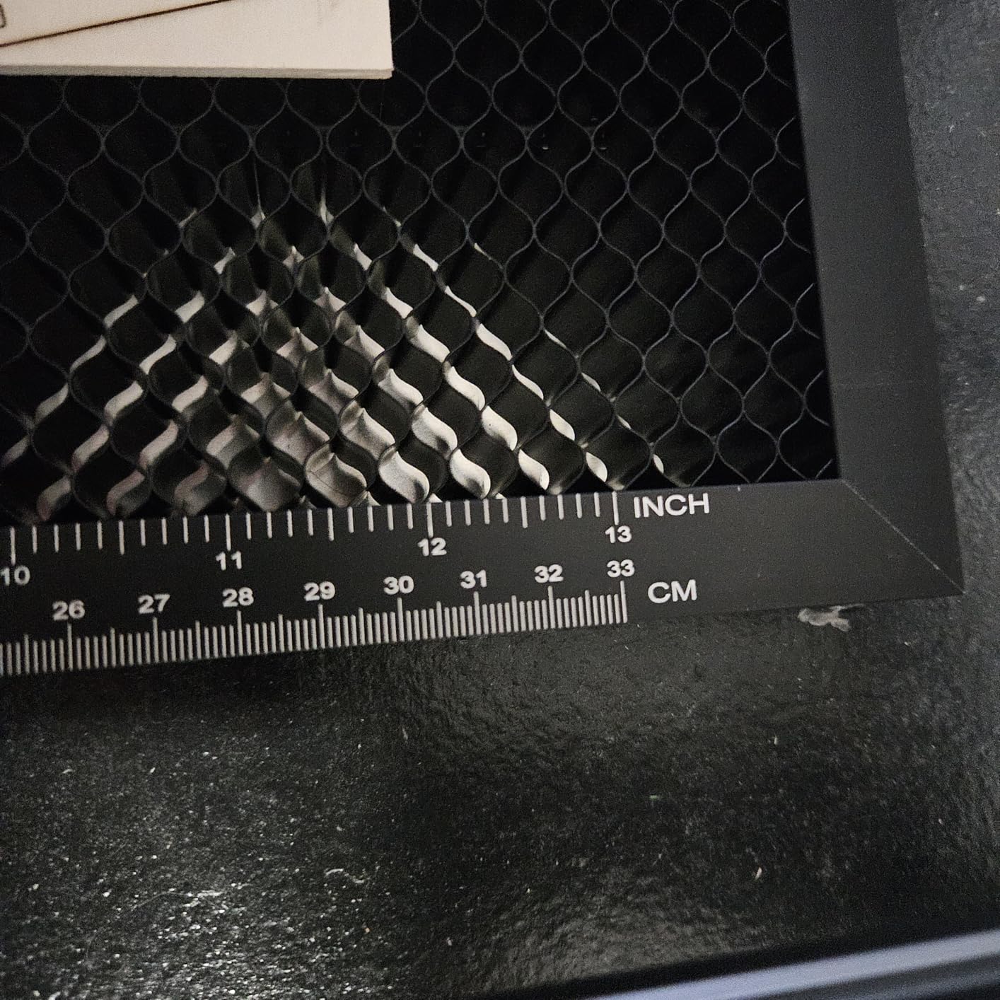 Update Heat-Resistant Coating Honeycomb Laser Bed, 440x440mm Honeycomb Working Durable Steel Honeycomb Panel Table for Most Laser Engraver, Desktop-Protecting, 17.3''x17.3''x0.87'' customer photo 1