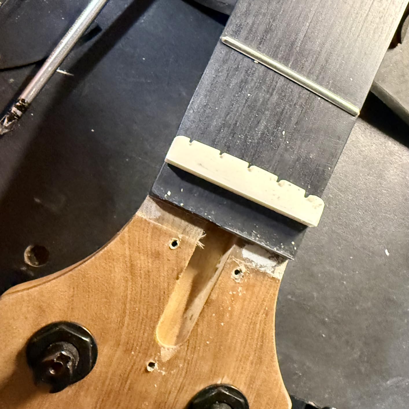 TARIO 6 String Electric Bass Guitar Burl poplar top Millettia Laurentii Okoume body Maple Fretboard customer photo 2