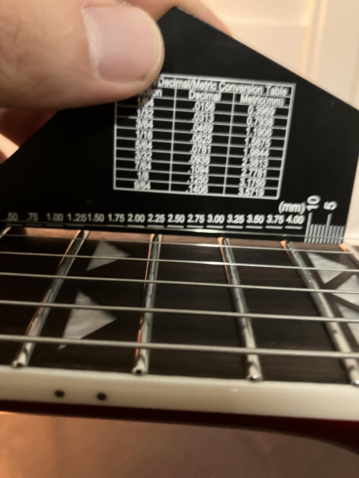 WestCreek Underdog Solid Body Electric Guitar, Mahogany Body, Maple Neck, Rosewood Fretboard, 22 Frets (CherryBurst) customer photo 2