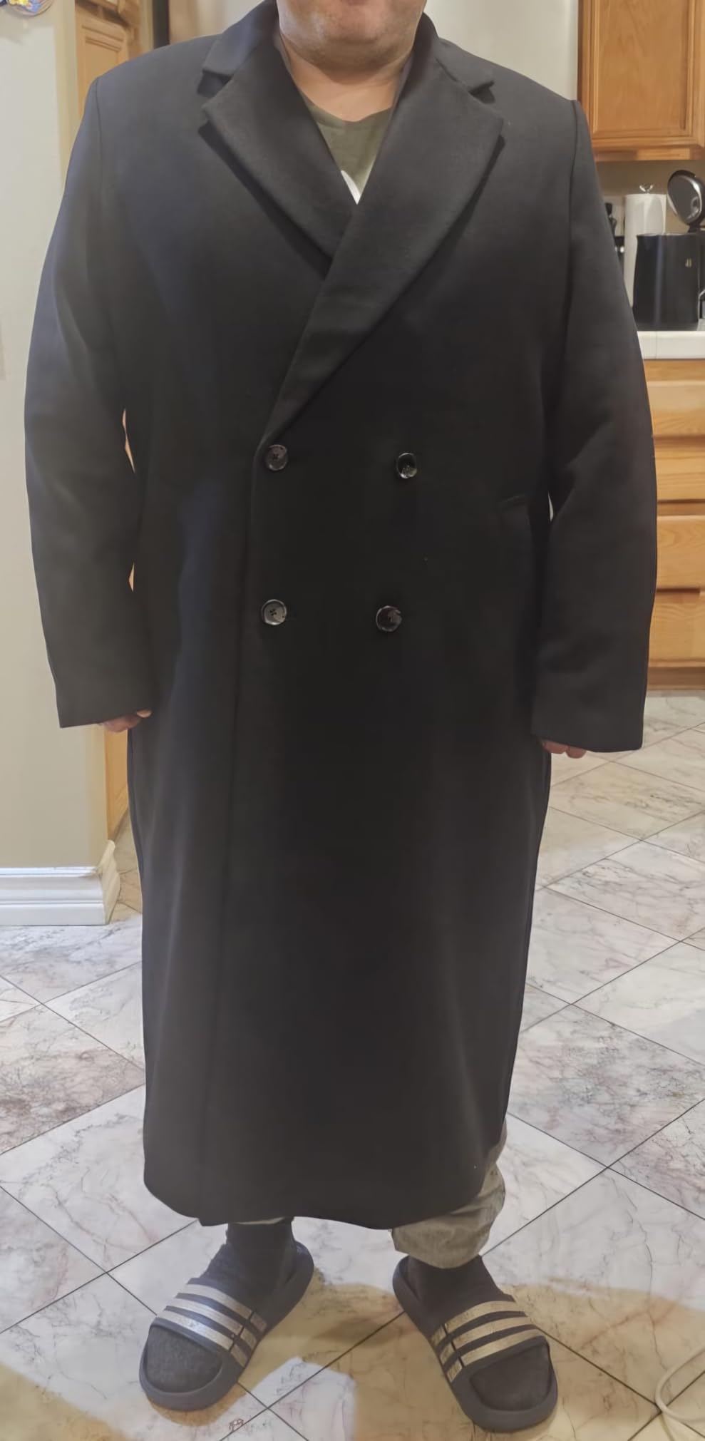 Amazon Essentials Men's Relaxed-Fit Double Breasted Wool Blend Longline Topcoat customer photo 1