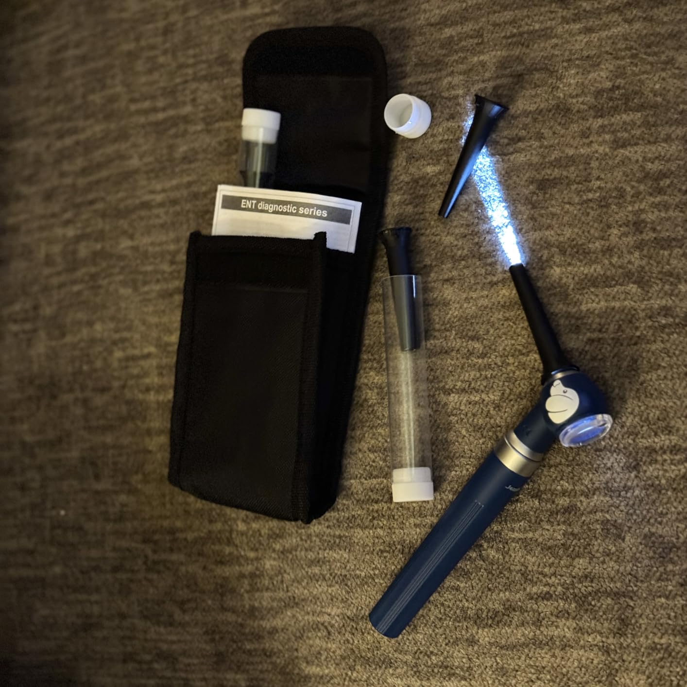 Pocket Veterinary LED Otoscope - Pet Ear Scope with Light for Dogs & Cats, 6 Disposable Tips (4/6/9mm), Portable Ear Infection Detector (Purple) customer photo 1