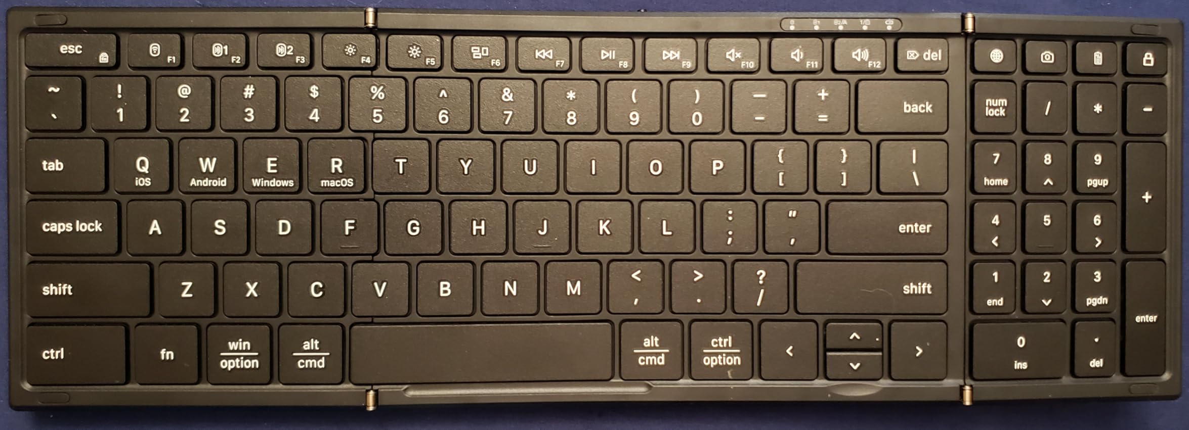 TECKNET Wireless Foldable Bluetooth Keyboard, Rechargeable Portable Keyboards for Travel with Number Pad, Full-Size Connect Up to 3 Devices for iPad Tablet Smartphone Laptop PC Windows iOS Android customer photo 2