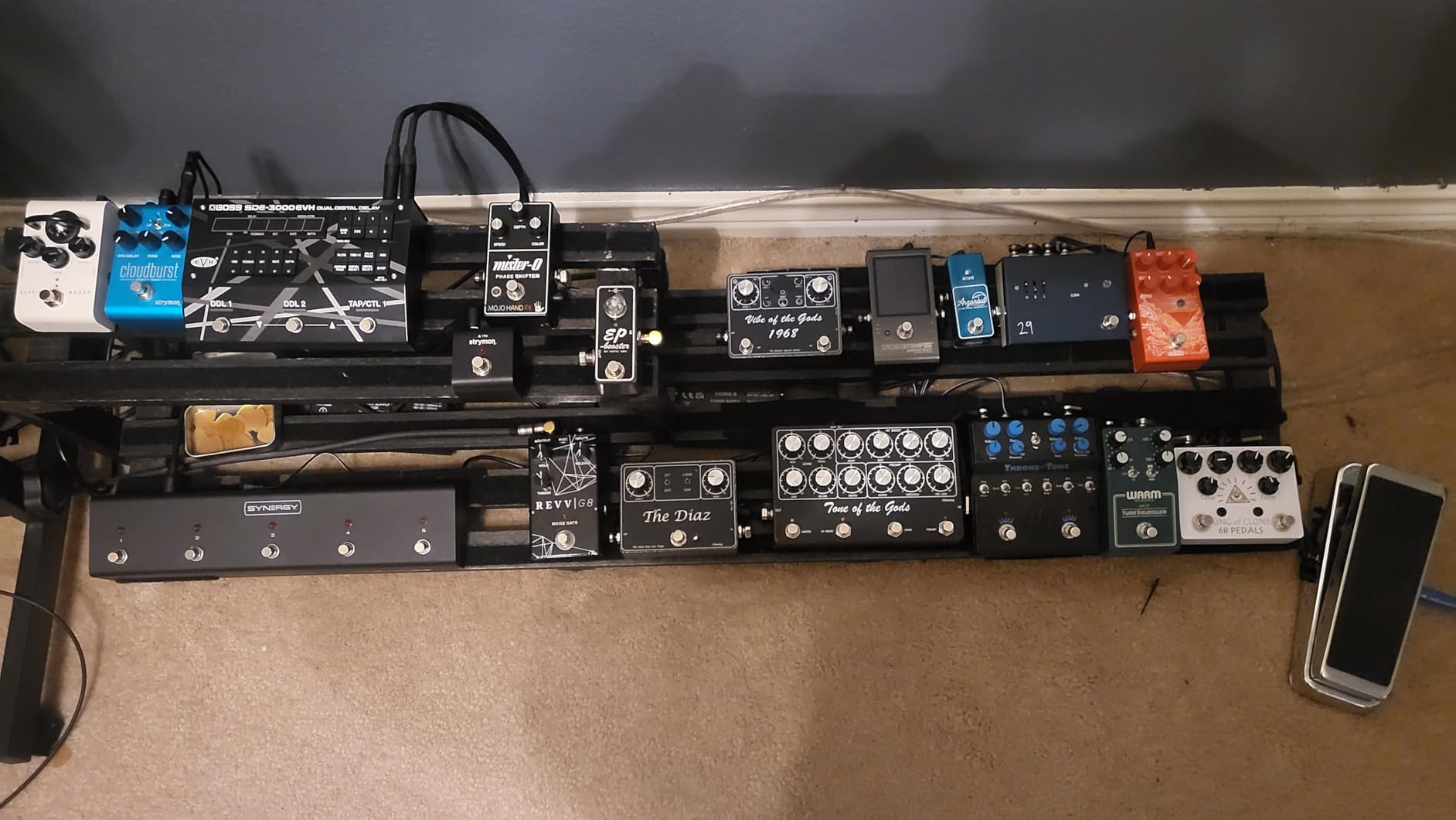 Verdict Polyphonic Octave Pedal for Guitar & Bass - Pitch Shifter with Synth, Organ & Cello Emulation; Zero Tone Loss Analog Dry-Through for Live Gigs & Studio; Freeze & Swell Ambient Effects customer photo 2