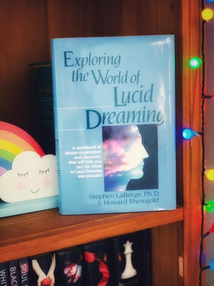 Exploring the World of Lucid Dreaming customer photo 1