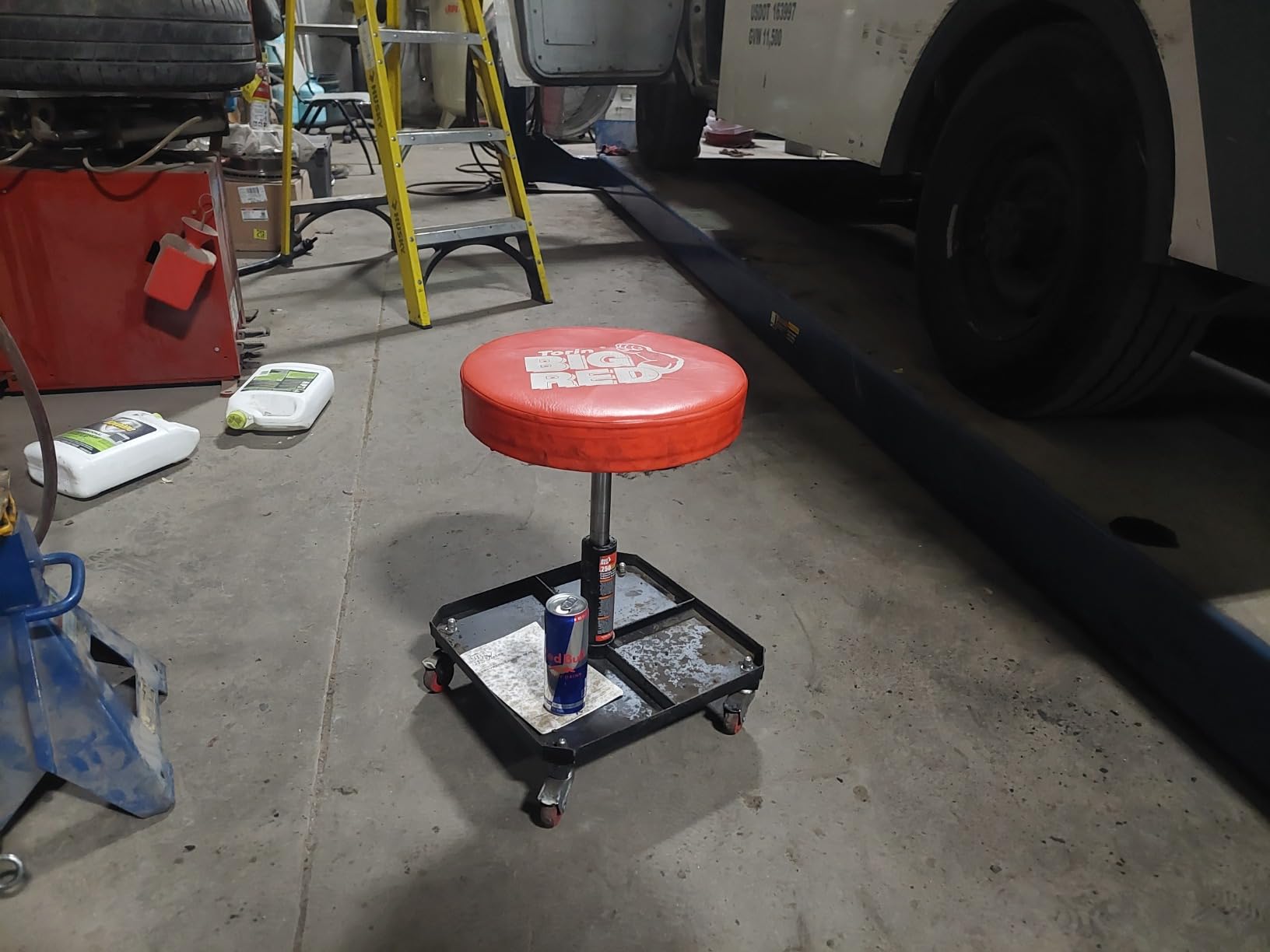 Big RED Pneumatic Rolling Mechanic Stool, Large customer photo 1
