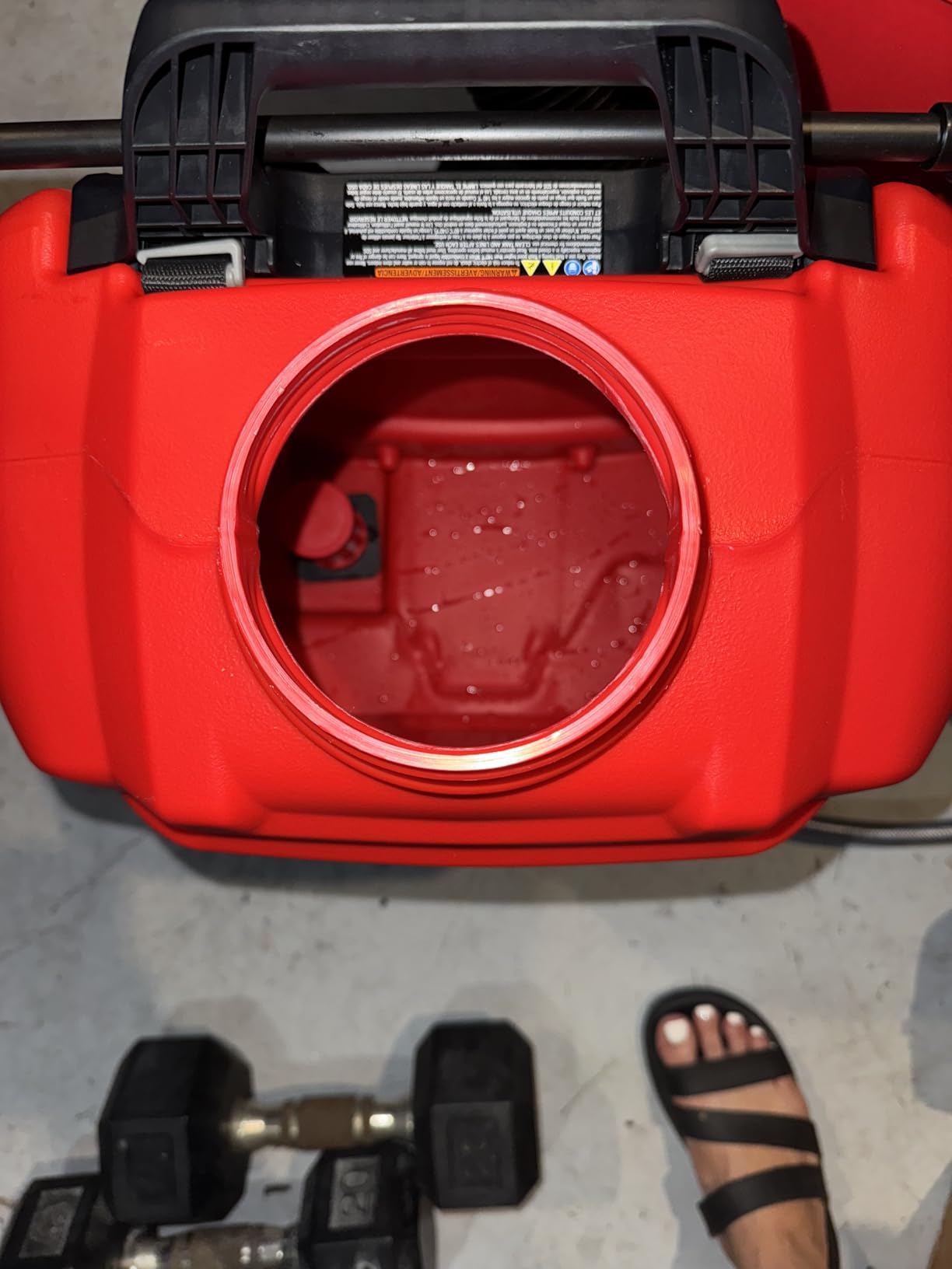 CRAFTSMAN 20V* Lithium-ion Battery Powered 4 Gallon Backpack Sprayer customer photo 2
