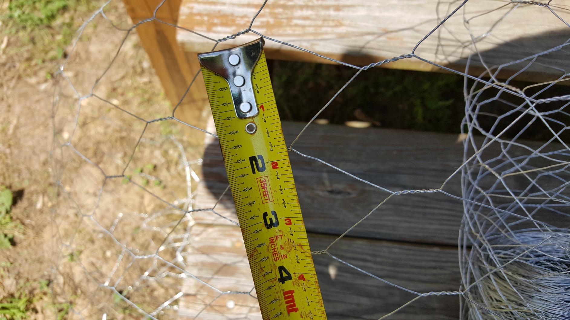YARDGARD 2 Inch Poultry Netting, Chicken Wire Fence, 20 Gauge Galvanized Steel, 24 Inches x 150 Feet customer photo 2
