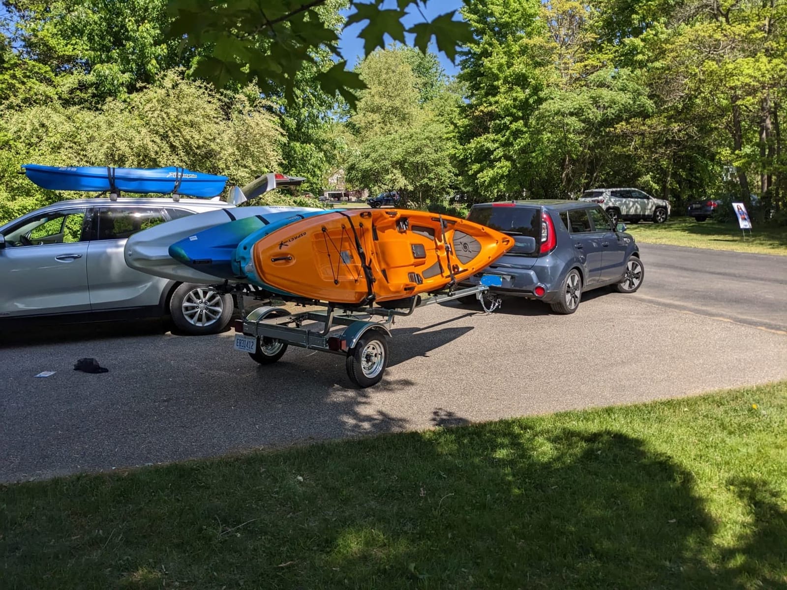 Malone MPG462G2 MicroSport 4 Kayak Trailer with 4 J-Rack Kayak Carriers & Spare Tire | 20' / 800 lbs Capacity | Fully Submersible | Marine Grade Galvanized Steel Construction customer photo 2