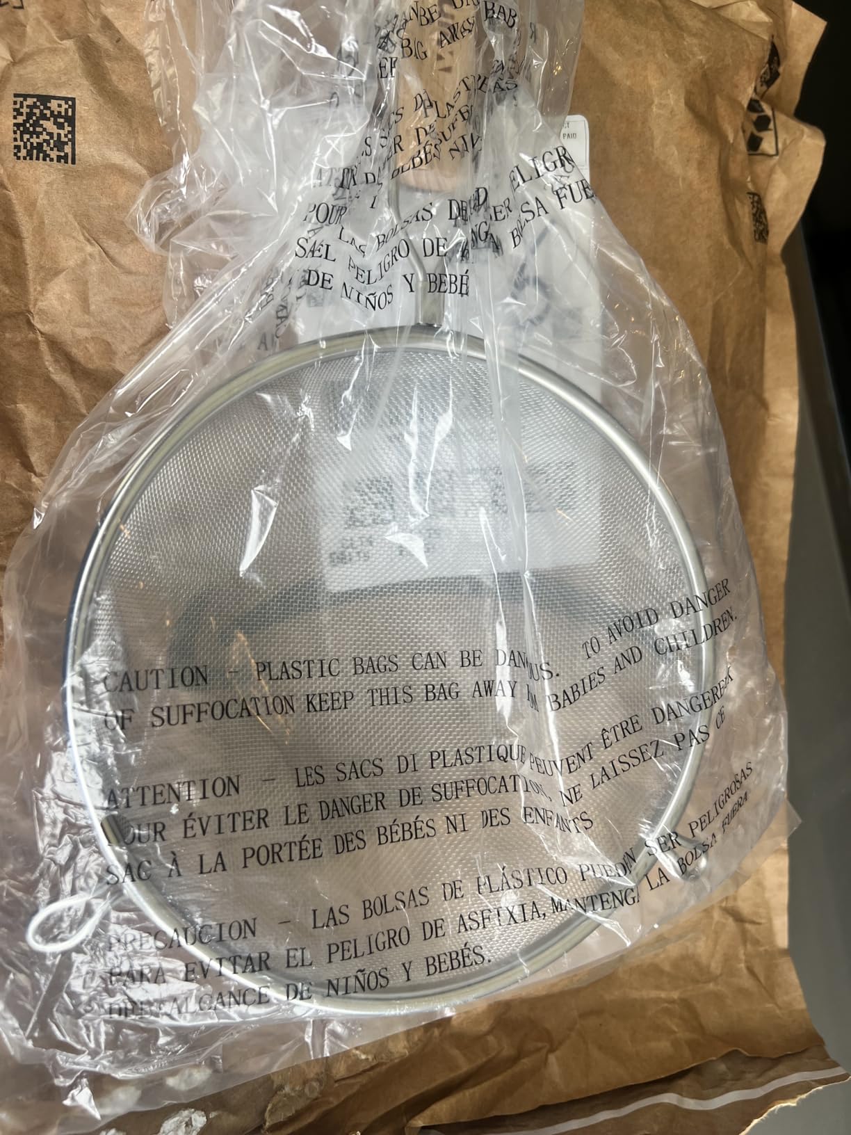 Winco Strainer with Single Fine Mesh, 8-Inch Diameter, Medium, Stainless Steel - Foodservice Great for Draining, Rinsing Produce customer photo 2