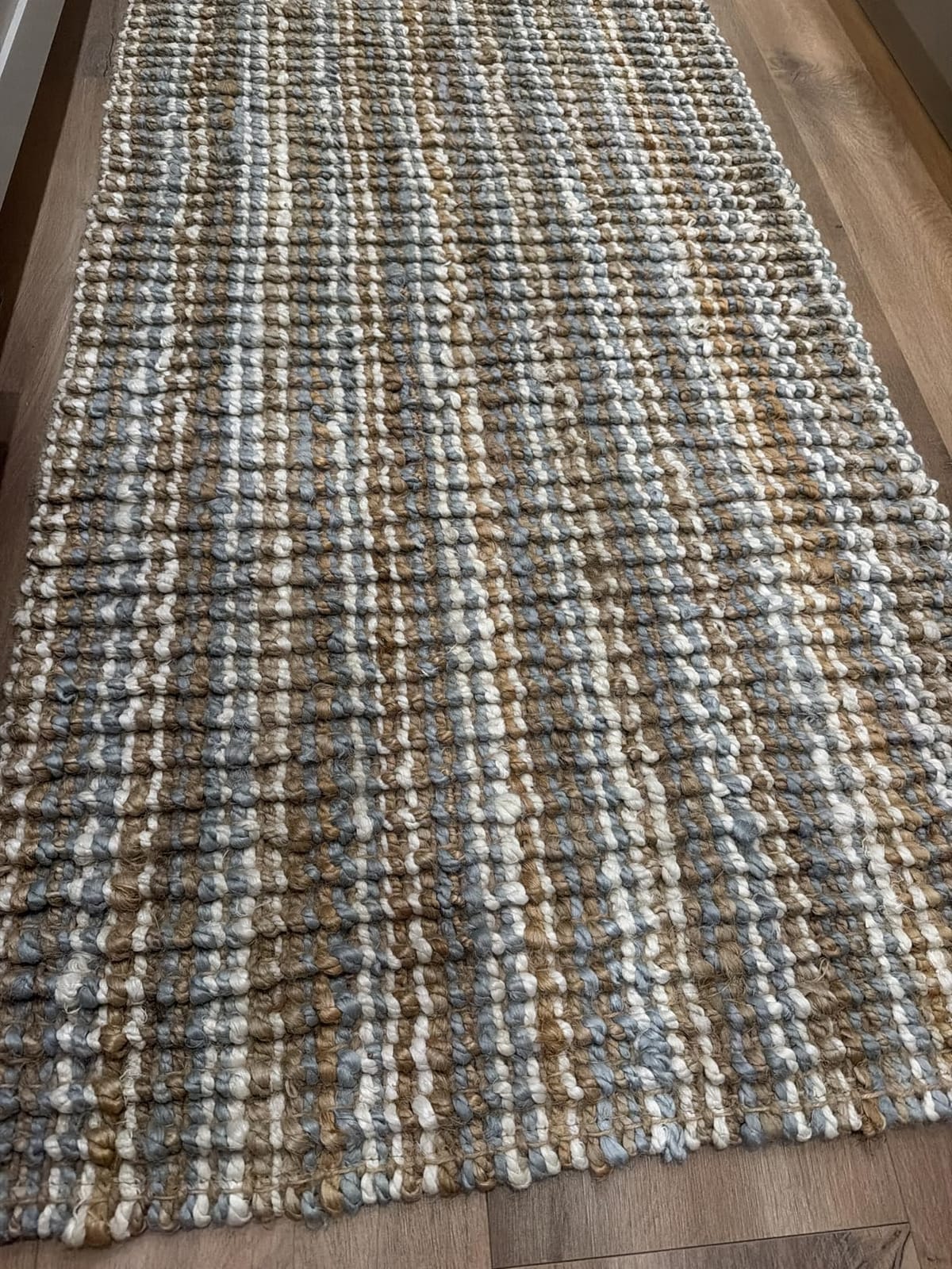 SAFAVIEH Natural Fiber Area Rug 9x12, Jute Knotted Large Natural NF447A customer photo 1