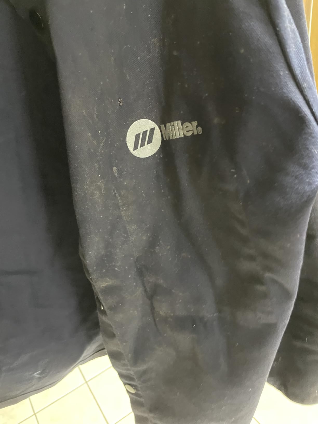 Miller Classic Cloth Jacket - 9oz Navy Cotton Welding Jacket XL - Everyday-Use Welder Jacket for Men & Women - Light-Duty Cloth Jackets for Welding - Flame Resistant (Navy Blue) customer photo 1