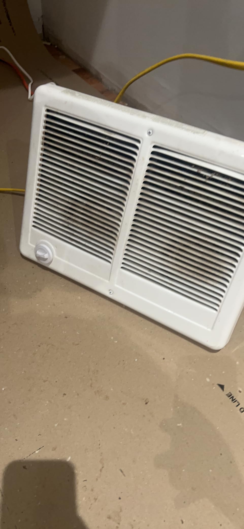 Cadet Com-Pak Twin Electric Wall Heater Complete Unit with Thermostat (Model: CSTC402TW, Part: 67527), 13648/10236 BTU, 240/208 Volt, 4000/3000 Watt, White customer photo 1