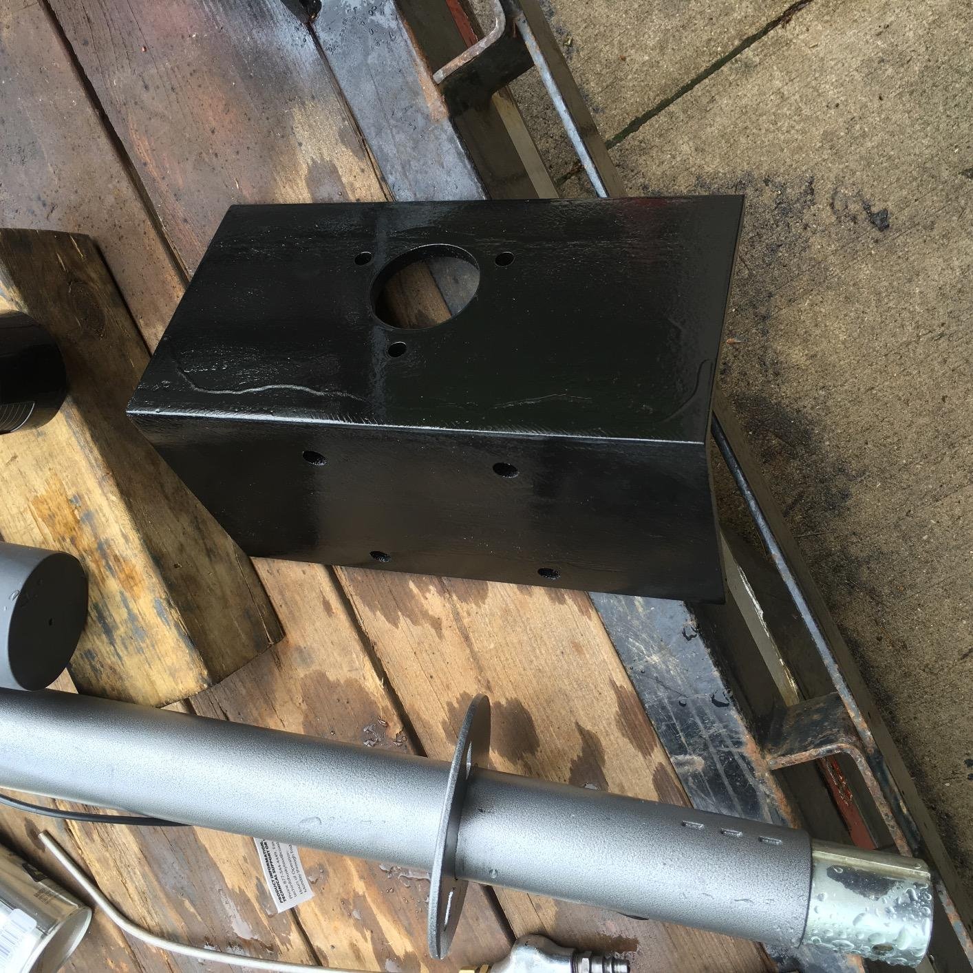 Husky HB4500 4500 lbs. Brute Power Jack, Hammer Gray Finish customer photo 2