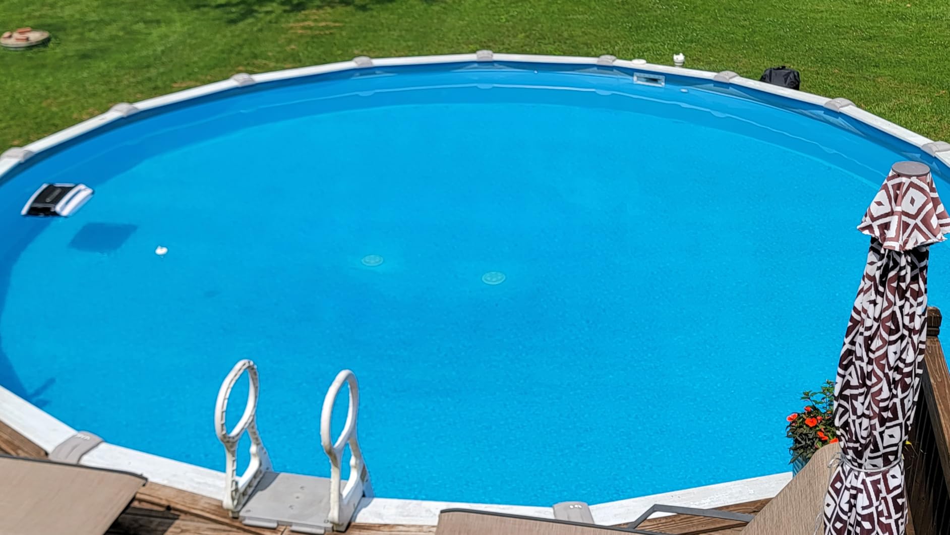 Doheny's Super Pool Shock | Pro-Grade Chlorine Shock, Quick-Dissolving, Fast-Acting 68% Cal-Hypo Granular Pool Shock | 24 x 1lb Bags, Proudly Made in the USA customer photo 1