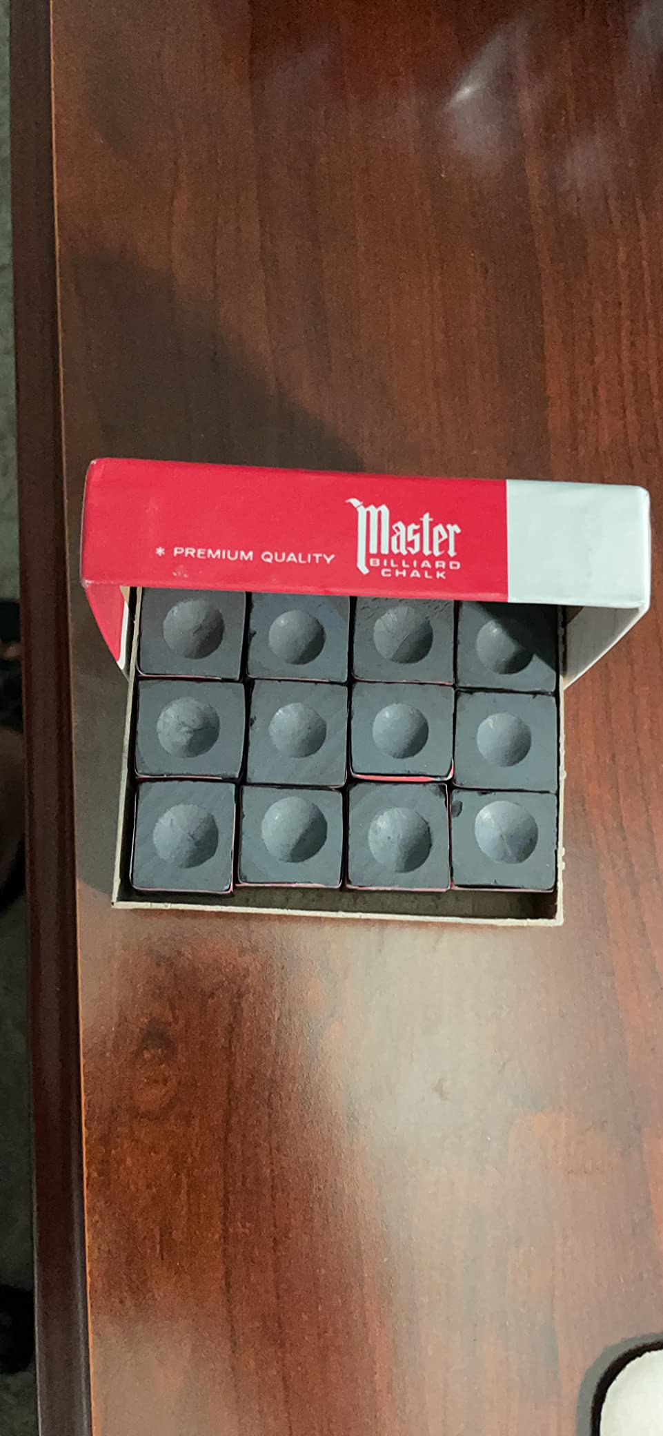 Master Billiard/Pool Cue Chalk Box, 12 Cubes customer photo 1