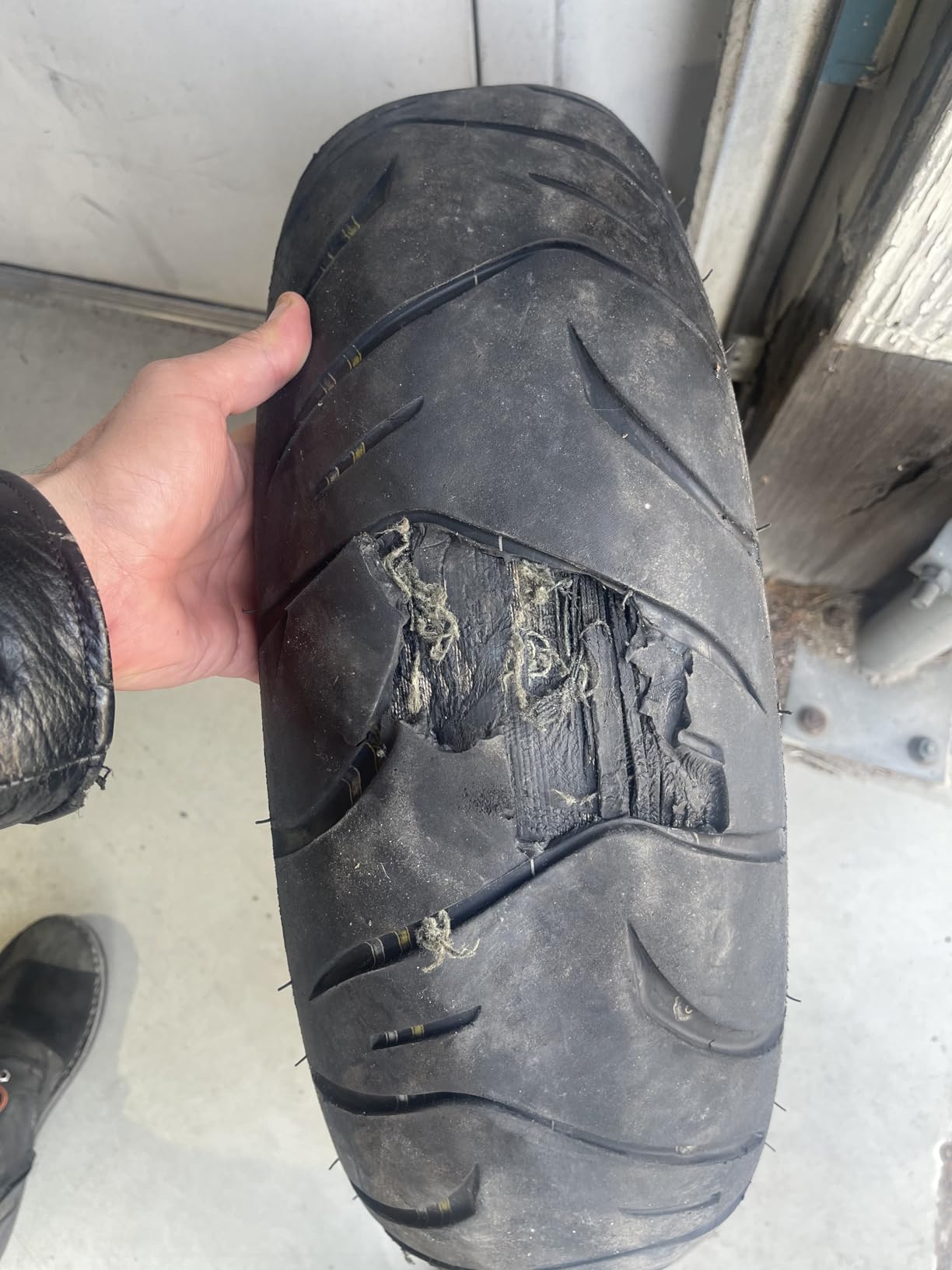 Bridgestone Excedra G850 Cruiser Rear Motorcycle Tire 190/60-17 customer photo 2