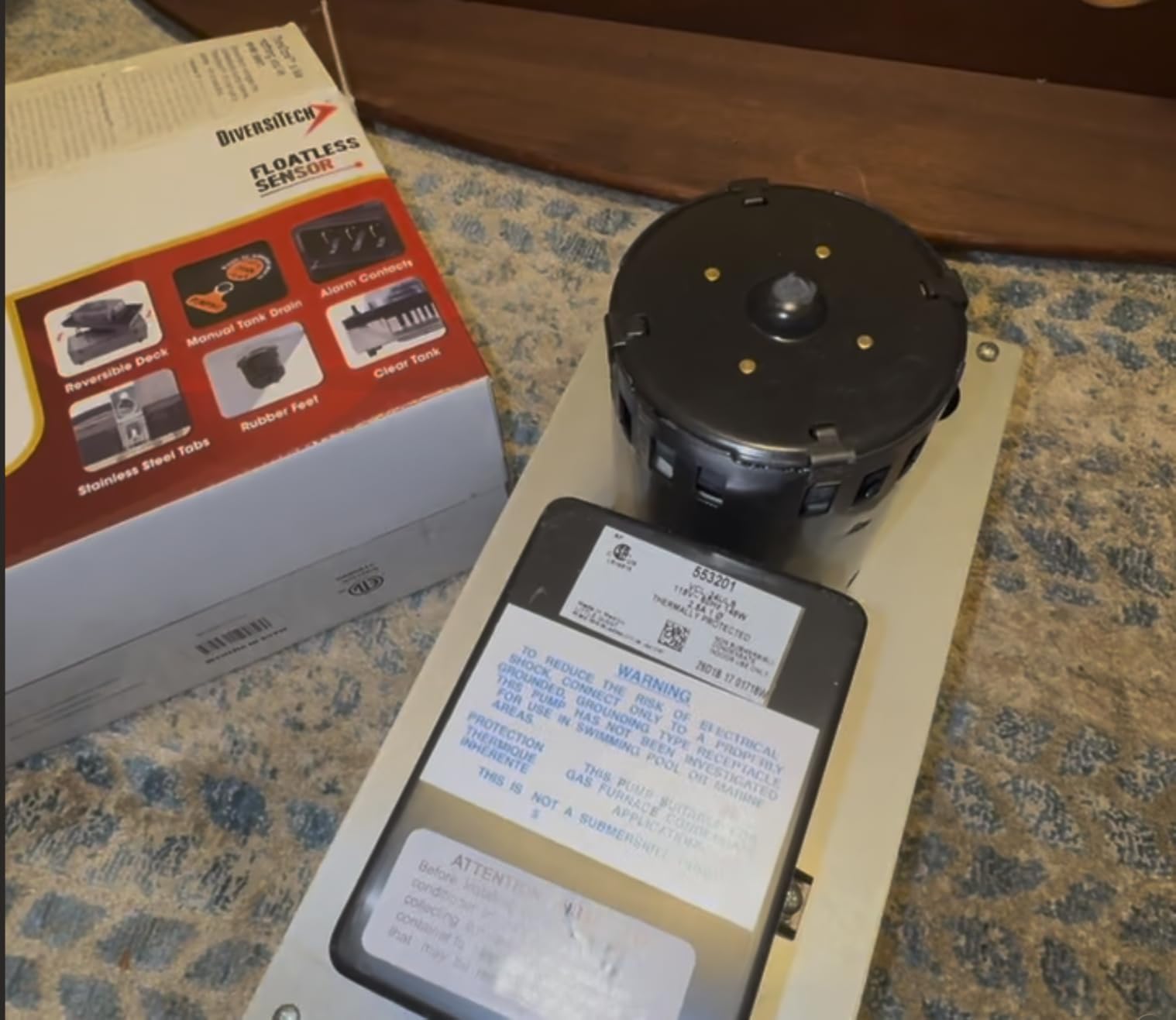 Little Giant VCL-24ULS, 115V, 270 GPH, Condensate Removal Pump | 6' cord w/ plug, 1/18 HP, 24' shutoff, Automatic, Safety switch, 1 gallon large capacity tank, 553201 customer photo 1