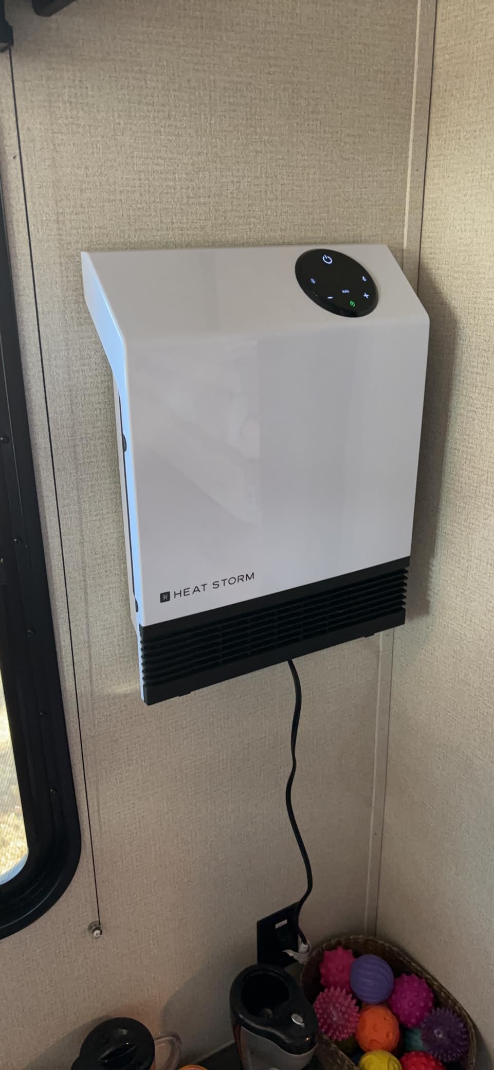 Heat Storm Deluxe Space 1000 Watt Infrared Wall Mount Electric Heater, White customer photo 1