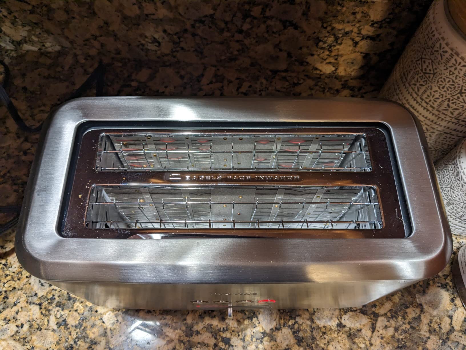 Breville BTA730XL Bit More Toaster, 4 Slice, Brushed Stainless Steel | Toast bagels and thick, artisanal bread evenly in wide slots | Includes 'A Bit More' and 'Lift & Look' and defrost function customer photo 1